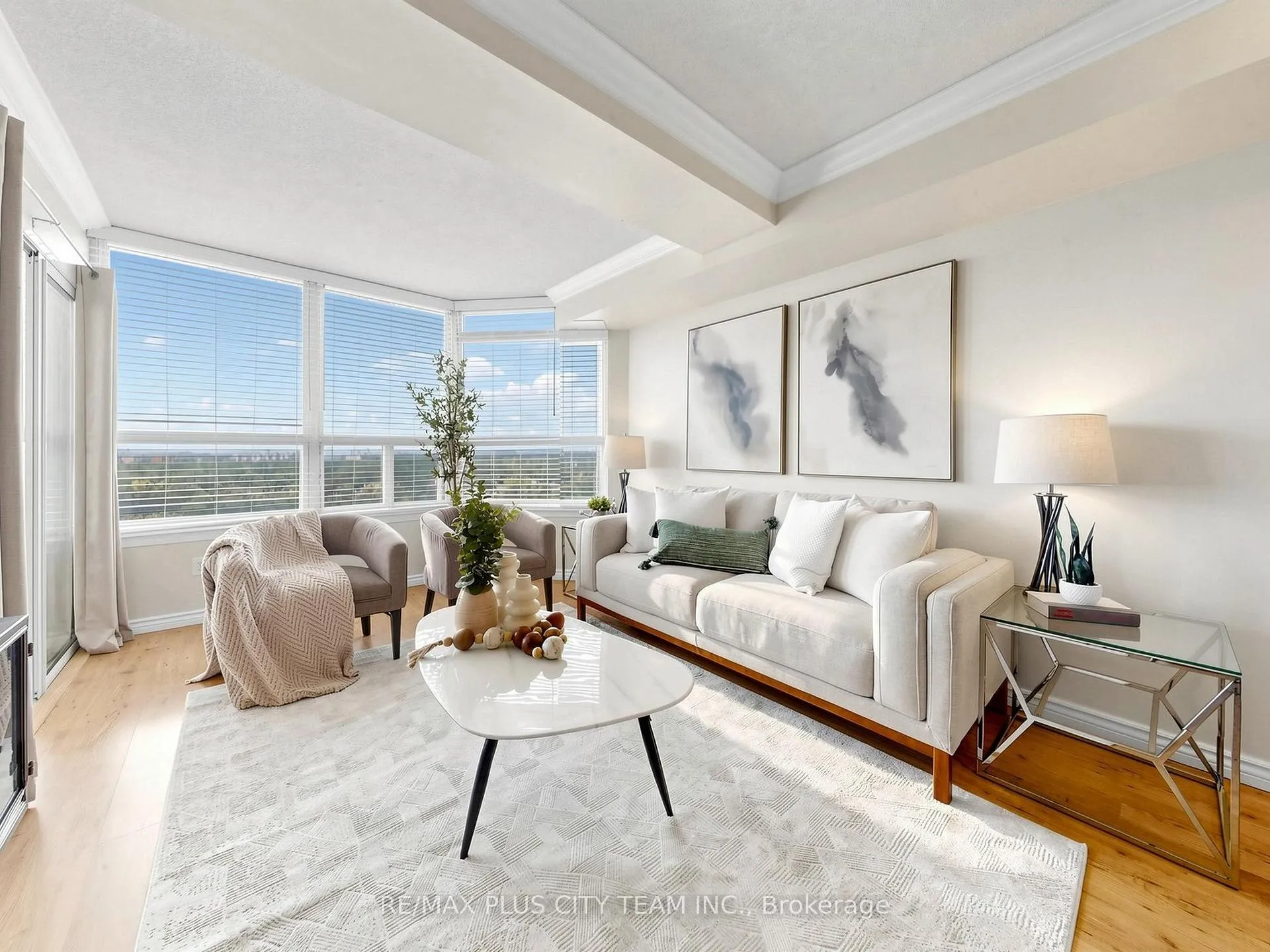 Photo 1 of Unit 1717, 268 Ridley Boulevard, Toronto, Bedford Park-Nortown — HOMEH