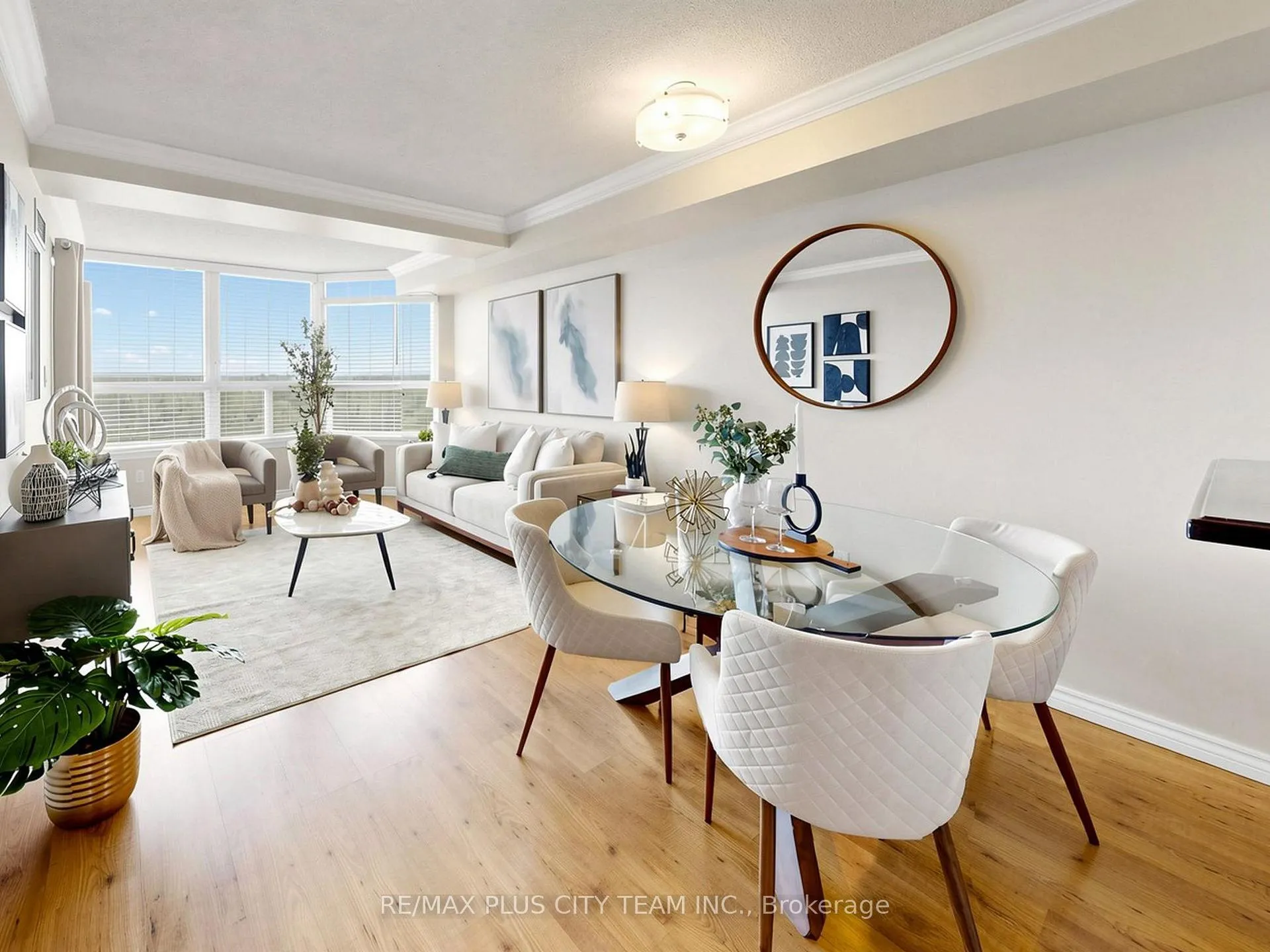 Photo 7 of Unit 1717, 268 Ridley Boulevard, Toronto, Bedford Park-Nortown — HOMEH
