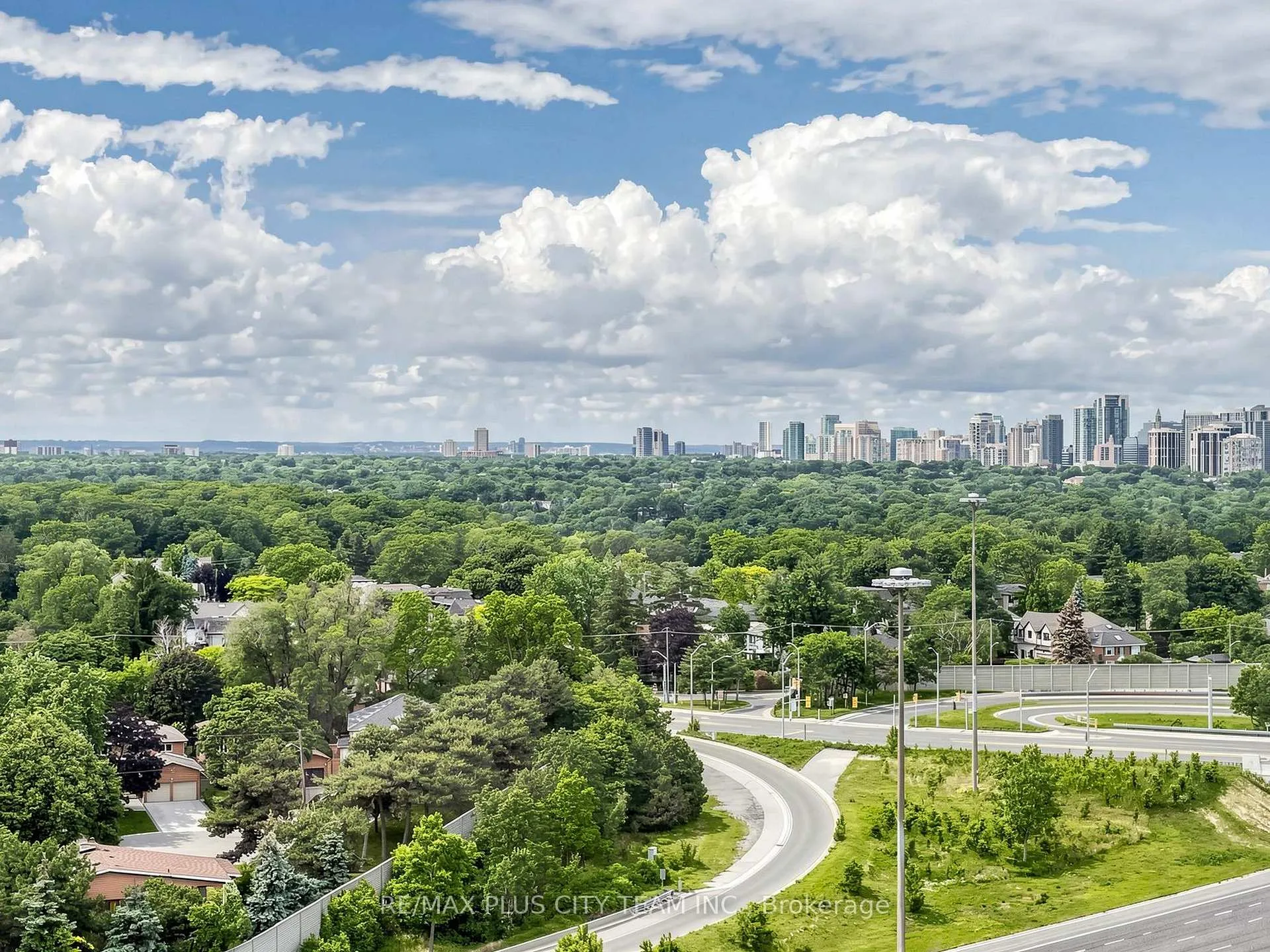 Photo 24 of Unit 1717, 268 Ridley Boulevard, Toronto, Bedford Park-Nortown — HOMEH