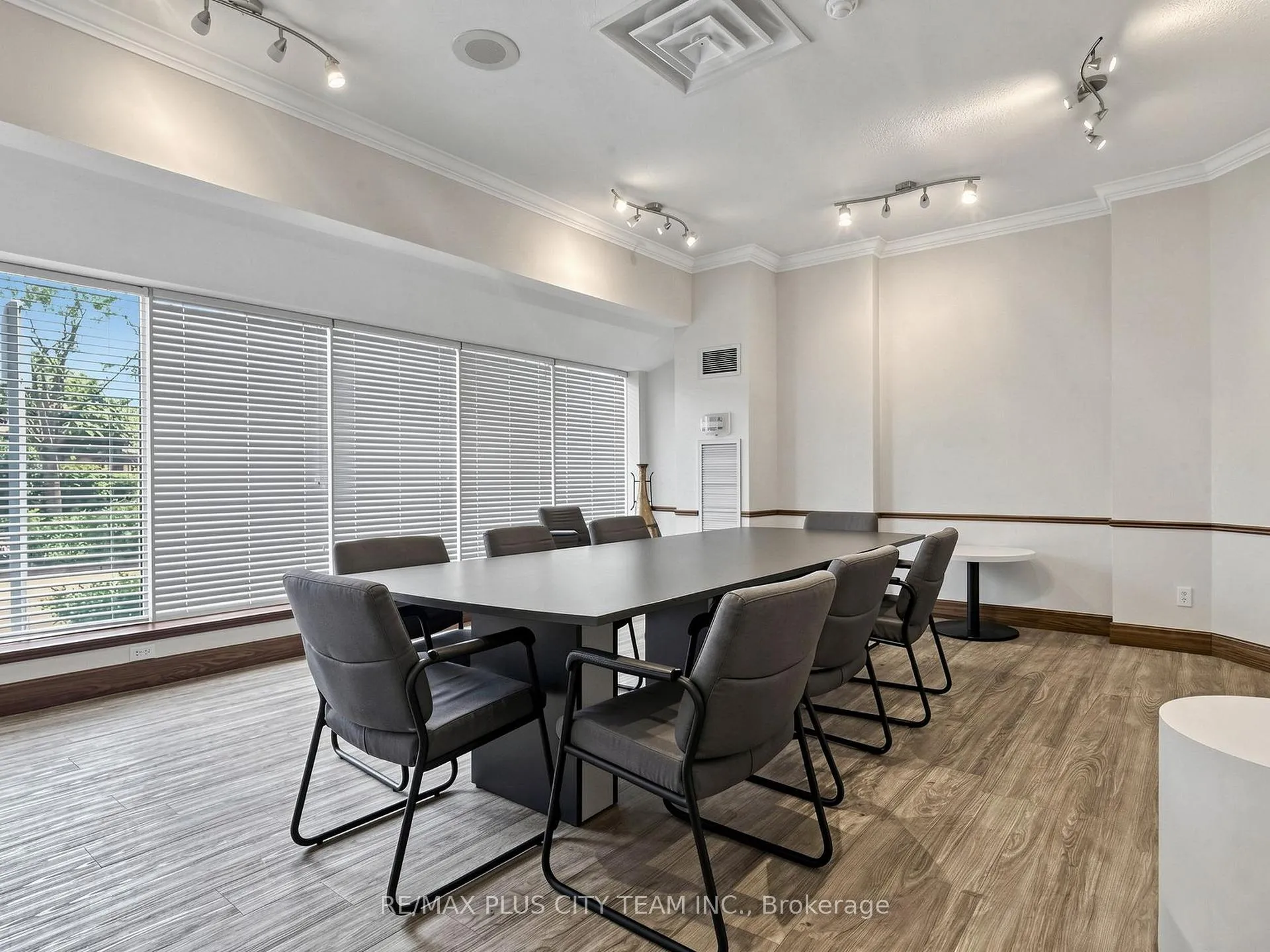 Photo 39 of Unit 1717, 268 Ridley Boulevard, Toronto, Bedford Park-Nortown — HOMEH
