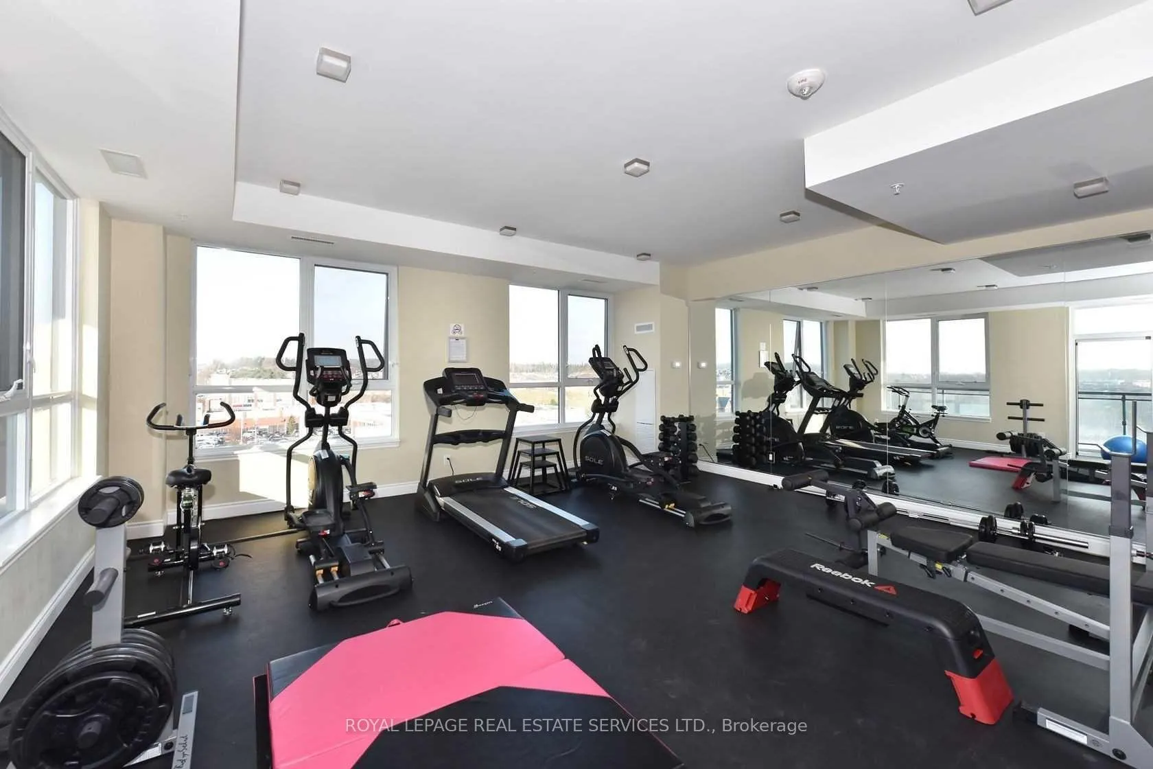Photo 32 of Unit 306, 11611 Yonge Street, Richmond Hill, Jefferson — HOMEH