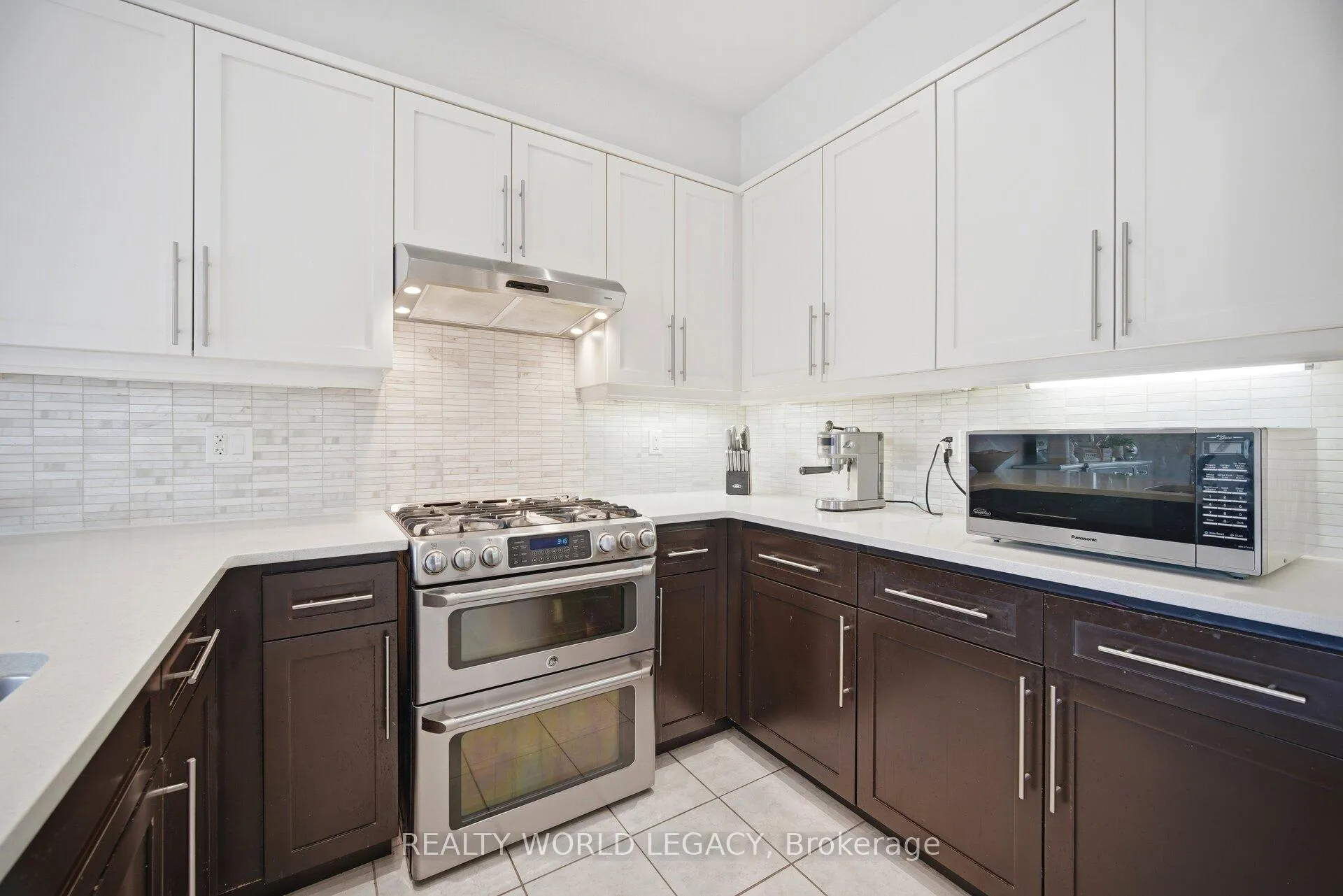 Photo 13 of 58 Doon Creek Street, Kitchener, Doon South — HOMEH