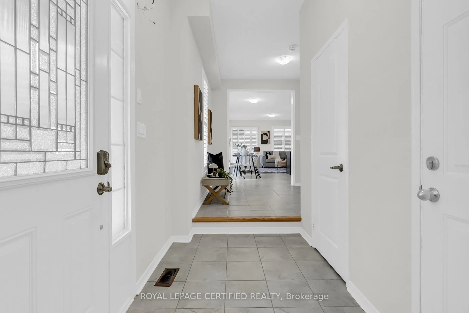 Photo 9 of 59 Rimrock Crescent, Whitby, Williamsburg — HOMEH