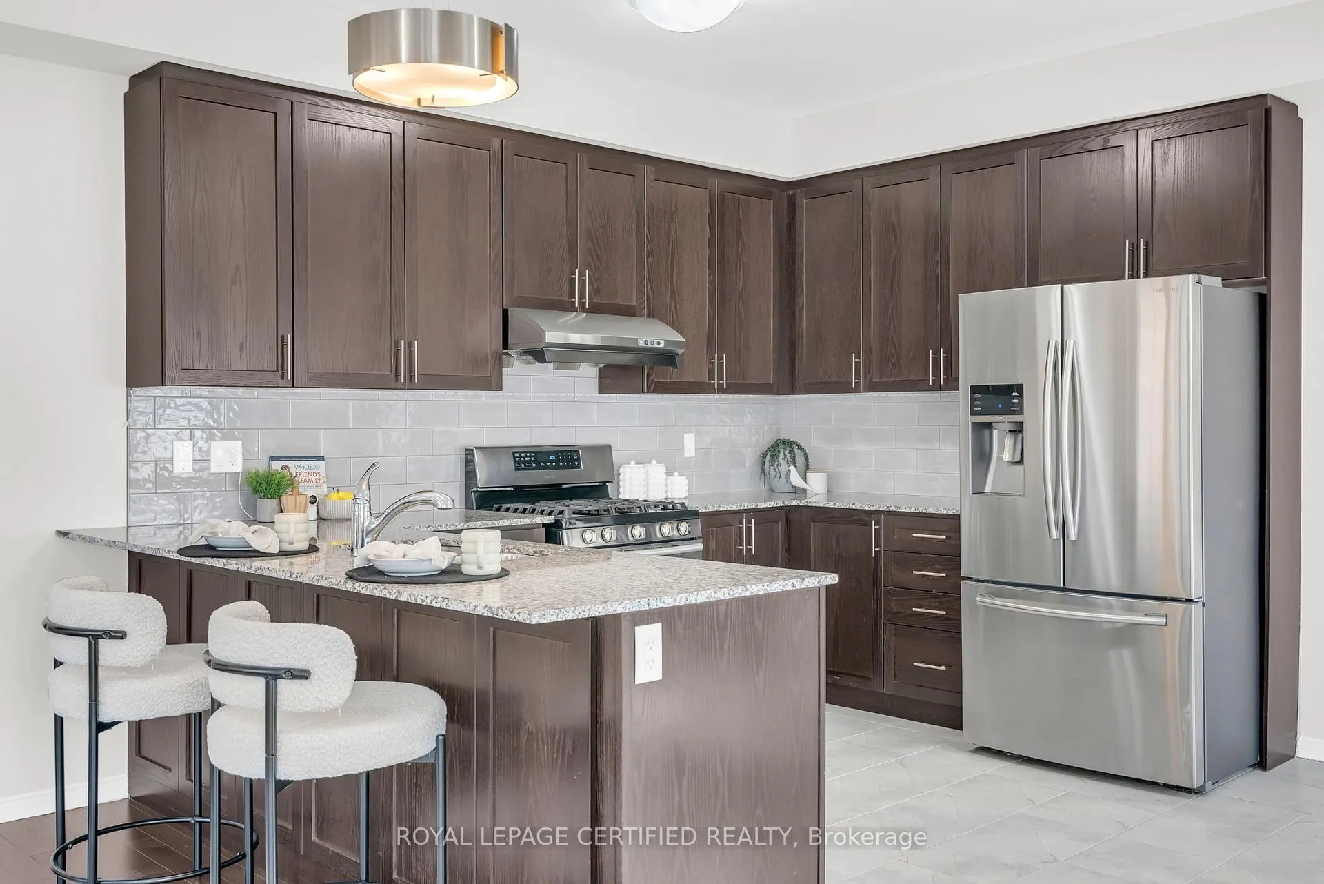 Photo 16 of 59 Rimrock Crescent, Whitby, Williamsburg — HOMEH