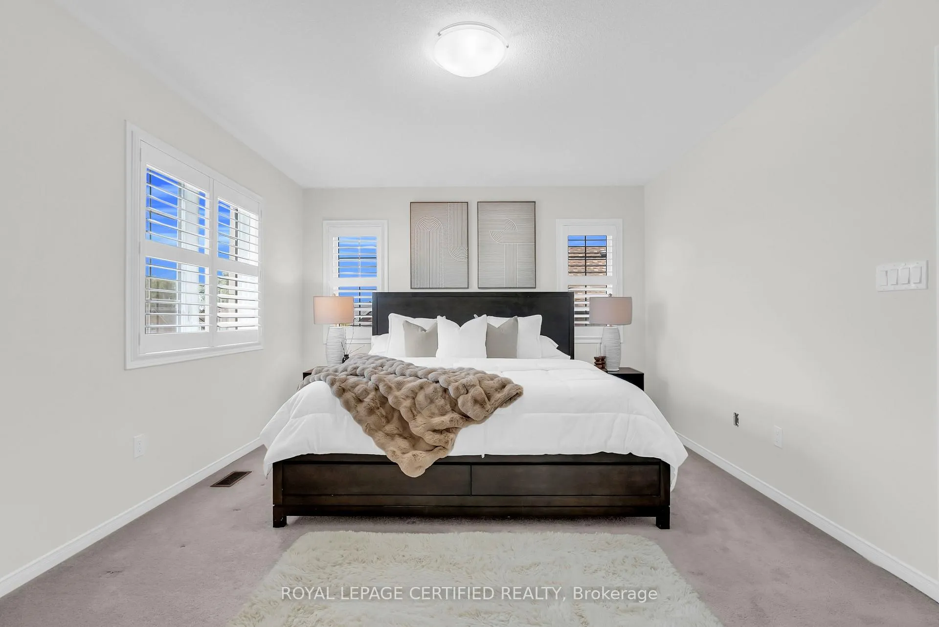 Photo 34 of 59 Rimrock Crescent, Whitby, Williamsburg — HOMEH