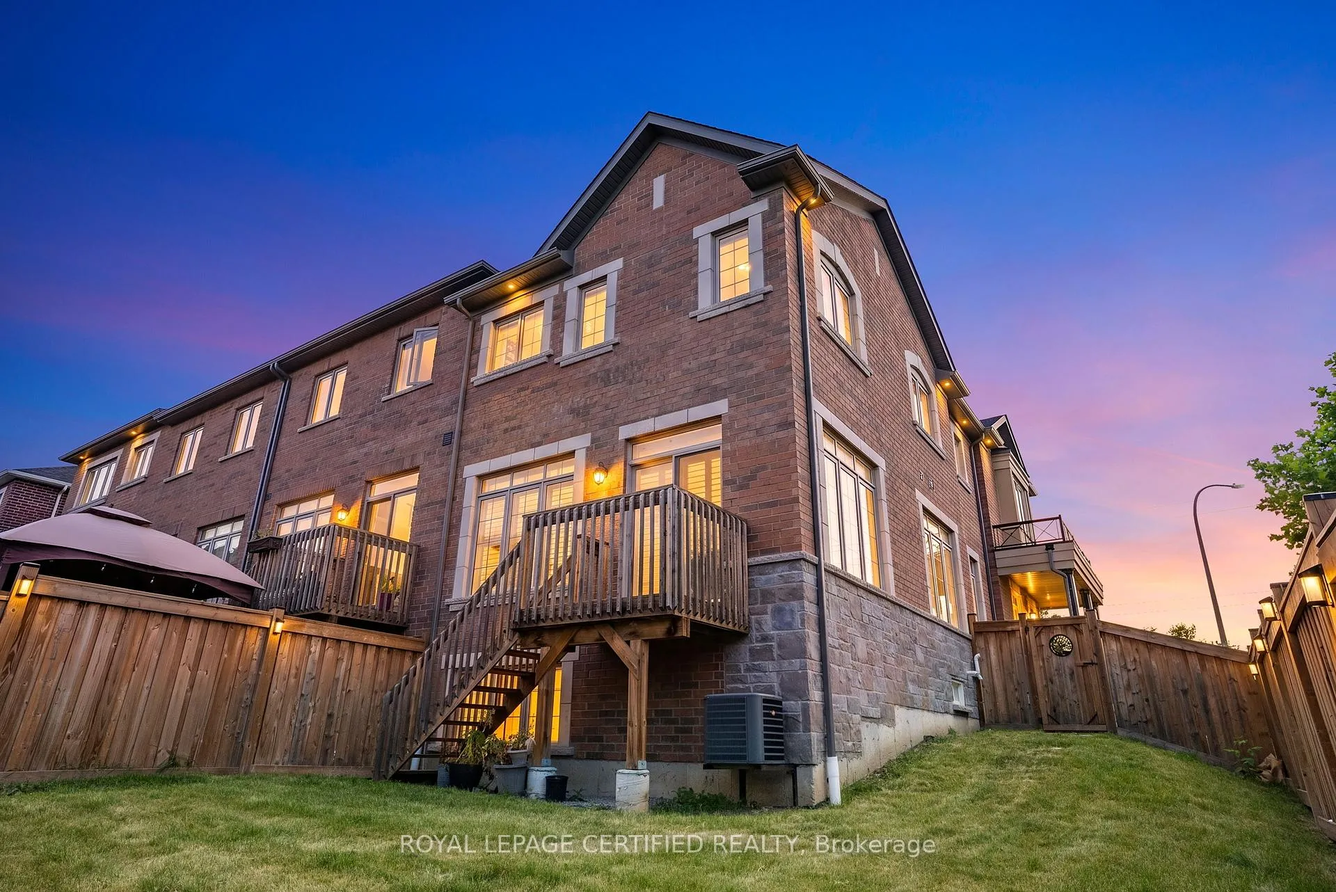Photo 49 of 59 Rimrock Crescent, Whitby, Williamsburg — HOMEH