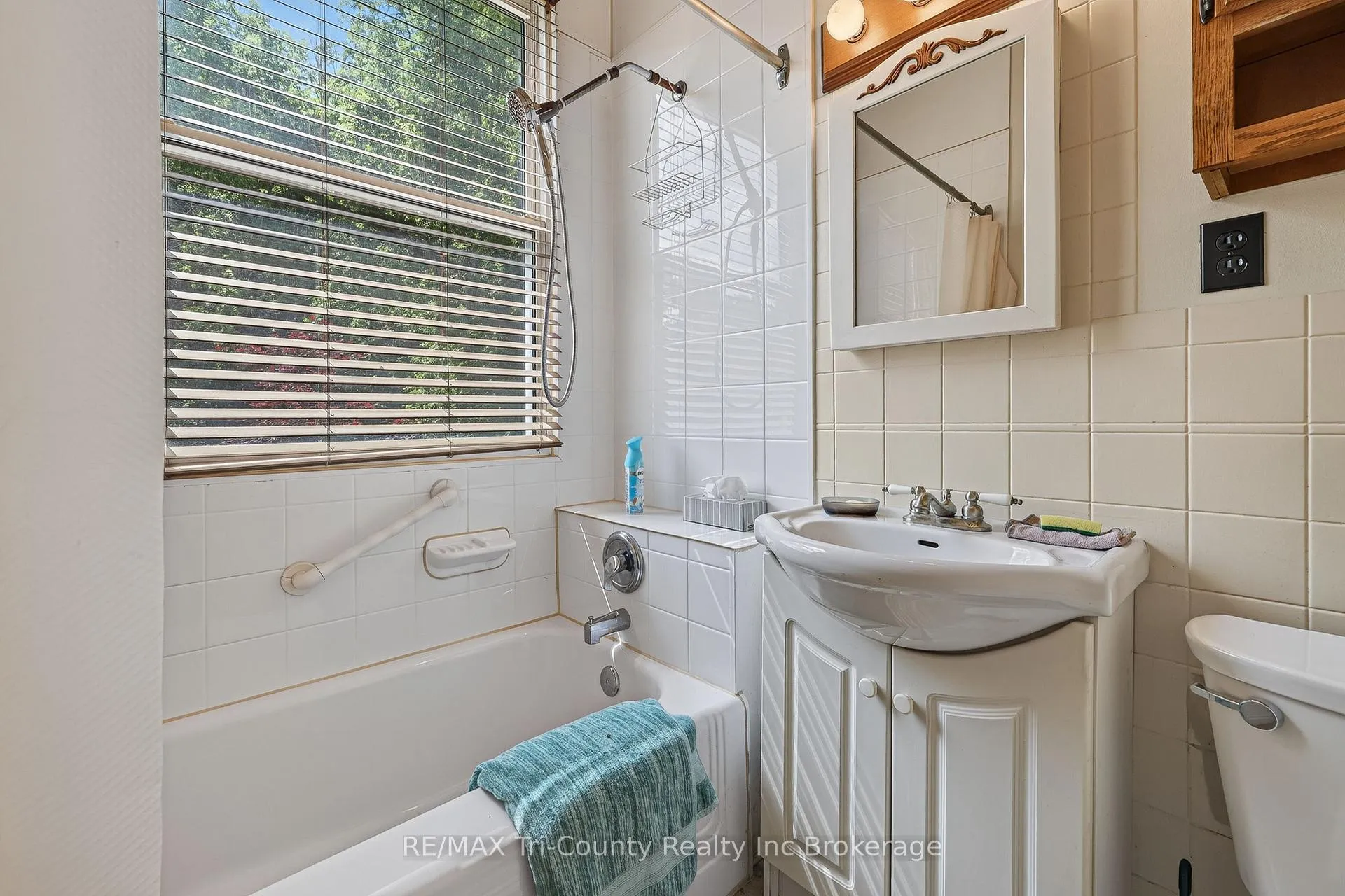 Photo 20 of 54427 Talbot Line, Bayham, Rural Bayham — HOMEH