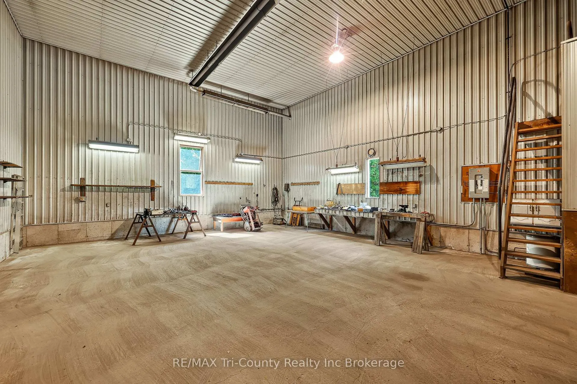 Photo 36 of 54427 Talbot Line, Bayham, Rural Bayham — HOMEH