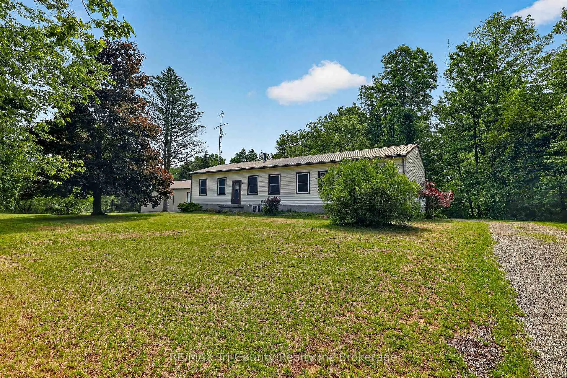 Photo 55 of 54427 Talbot Line, Bayham, Rural Bayham — HOMEH