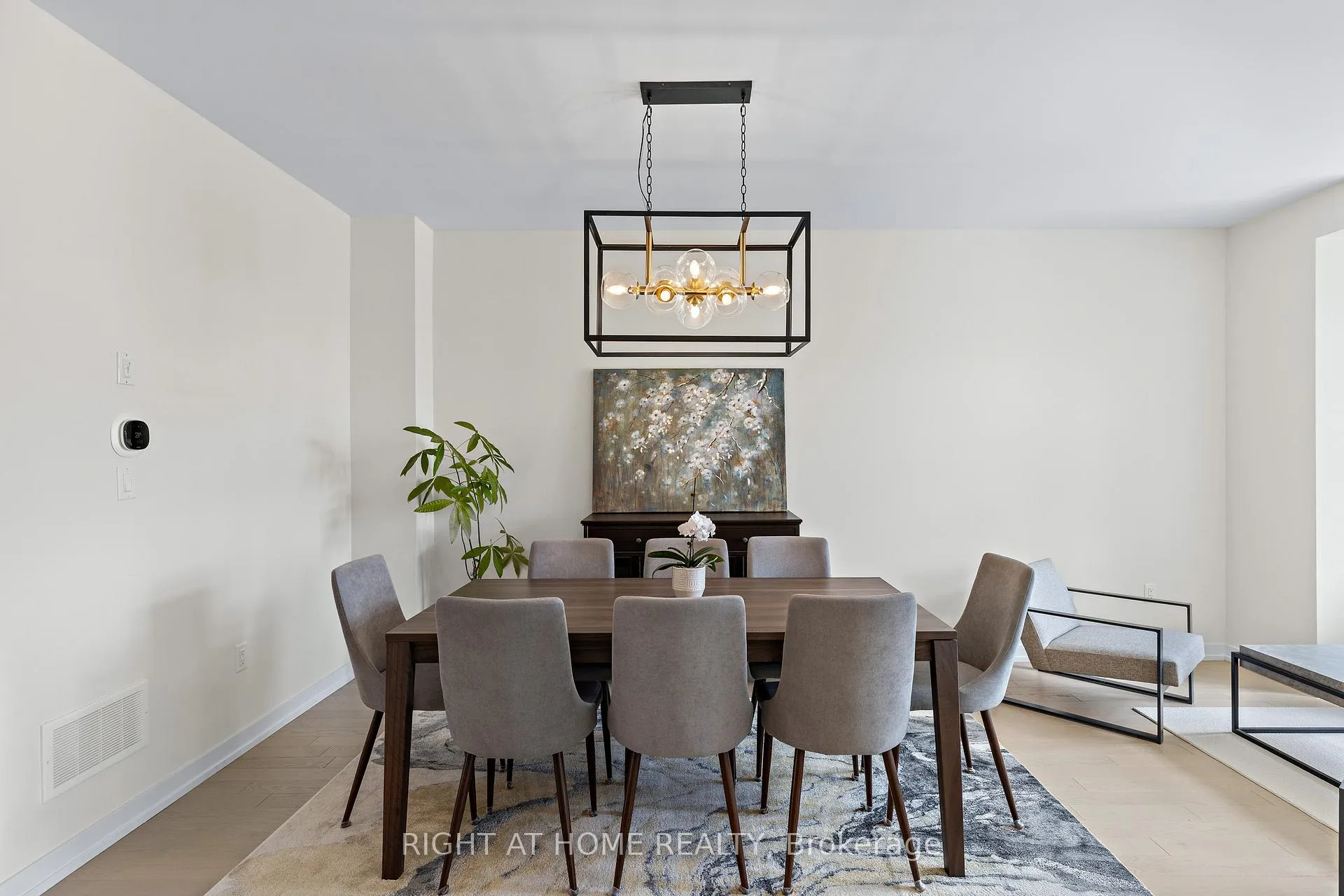 Photo 8 of 12 Sam Priestley Avenue, Markham, Cornell — HOMEH