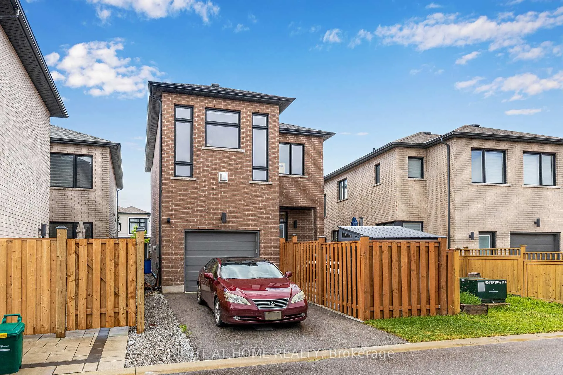Photo 28 of 12 Sam Priestley Avenue, Markham, Cornell — HOMEH