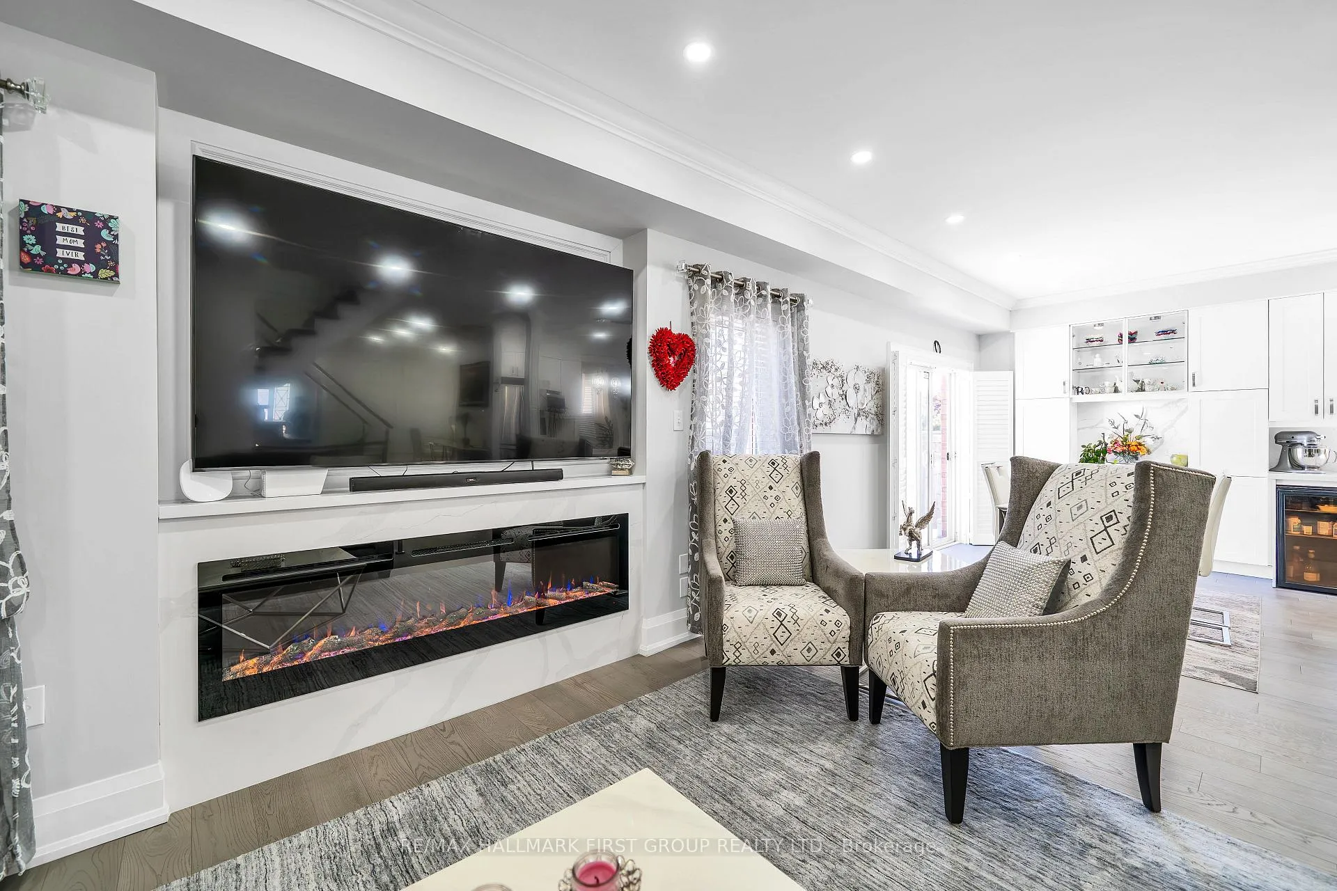 Photo 11 of 1249 Leacock Court, Oshawa, Taunton — HOMEH