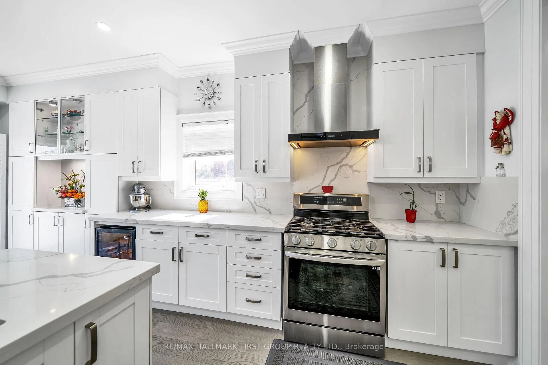 Photo 13 of 1249 Leacock Court, Oshawa, Taunton — HOMEH