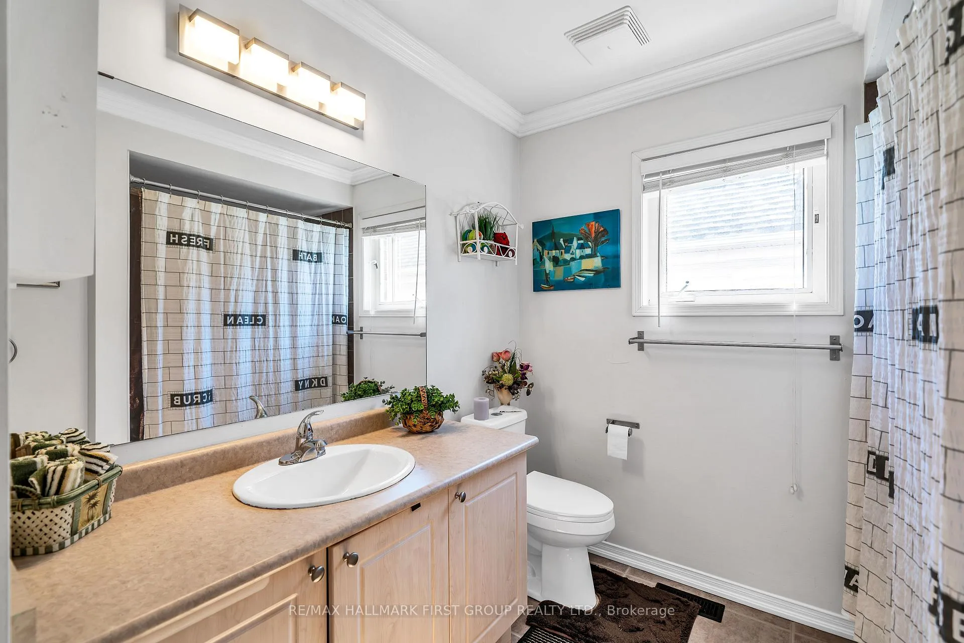 Photo 30 of 1249 Leacock Court, Oshawa, Taunton — HOMEH