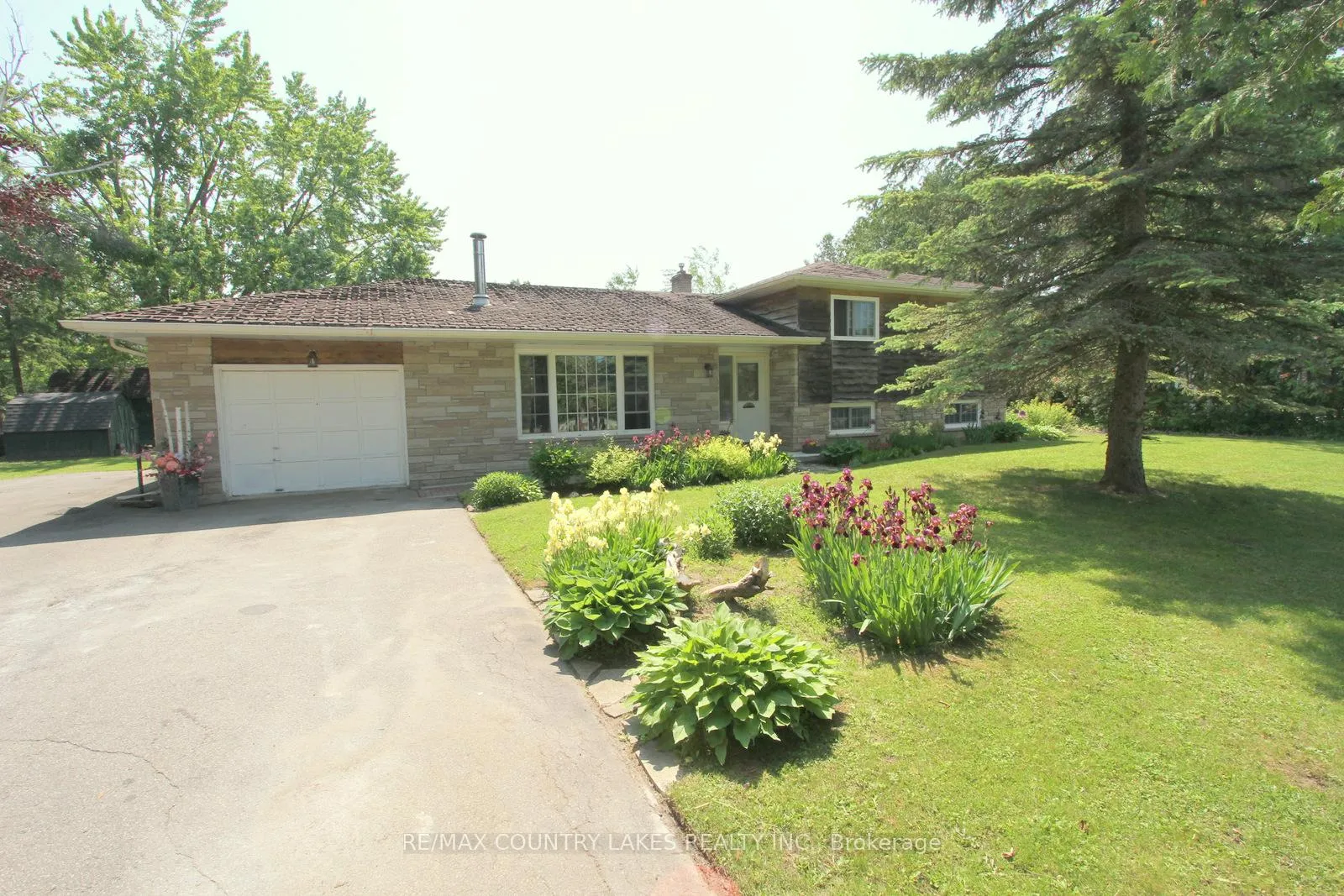 Photo 1 of 25725 Maple Beach Road, Brock, Rural Brock — HOMEH