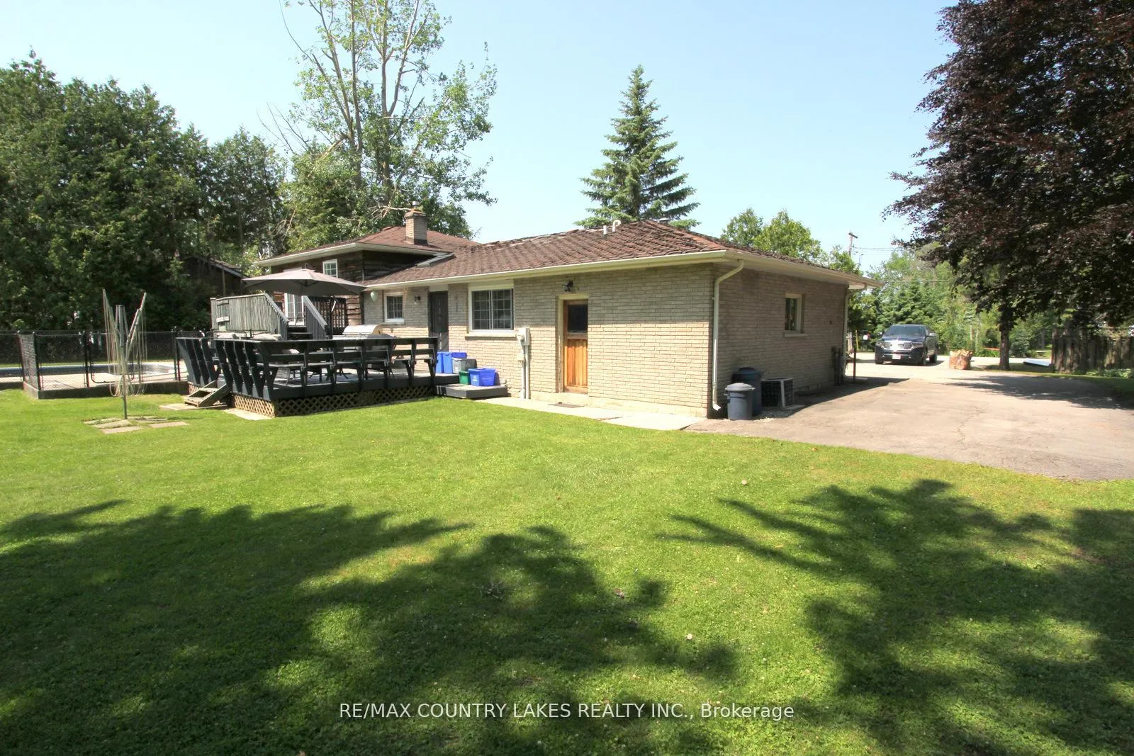 Photo 10 of 25725 Maple Beach Road, Brock, Rural Brock — HOMEH