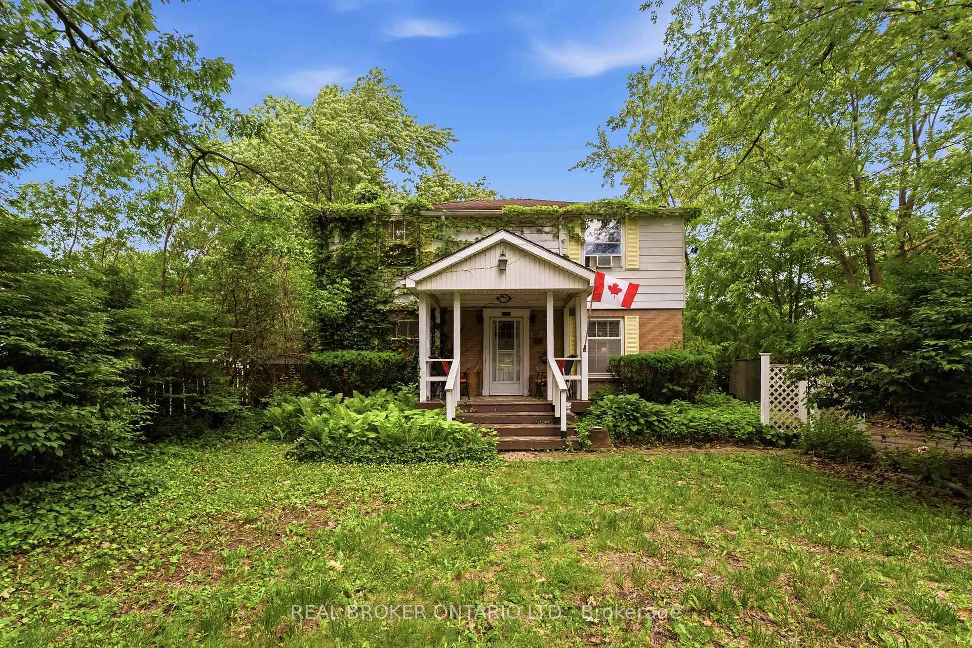 Photo of 42 Price Avenue