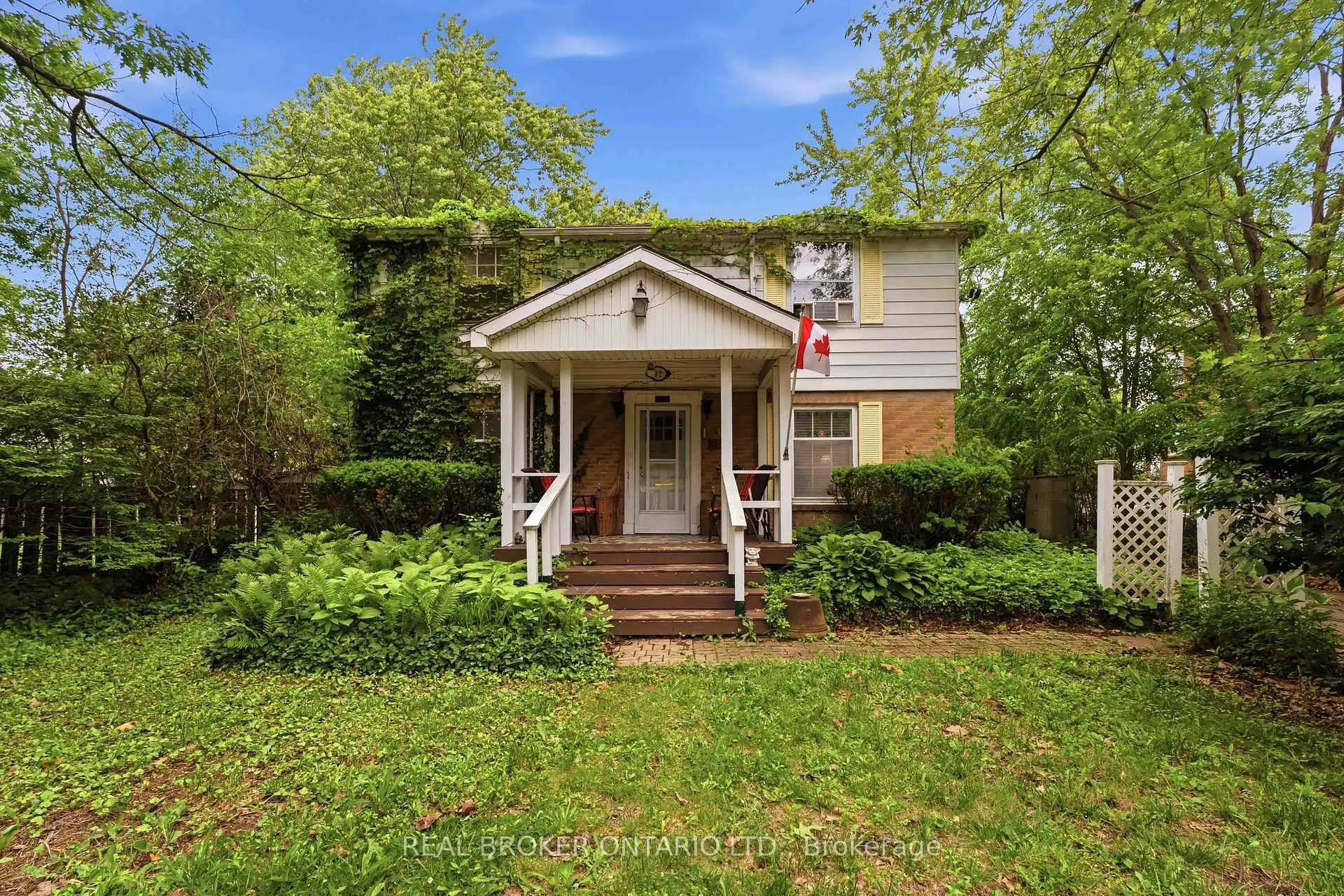 Photo 4 of 42 Price Avenue, Welland, Prince Charles — HOMEH