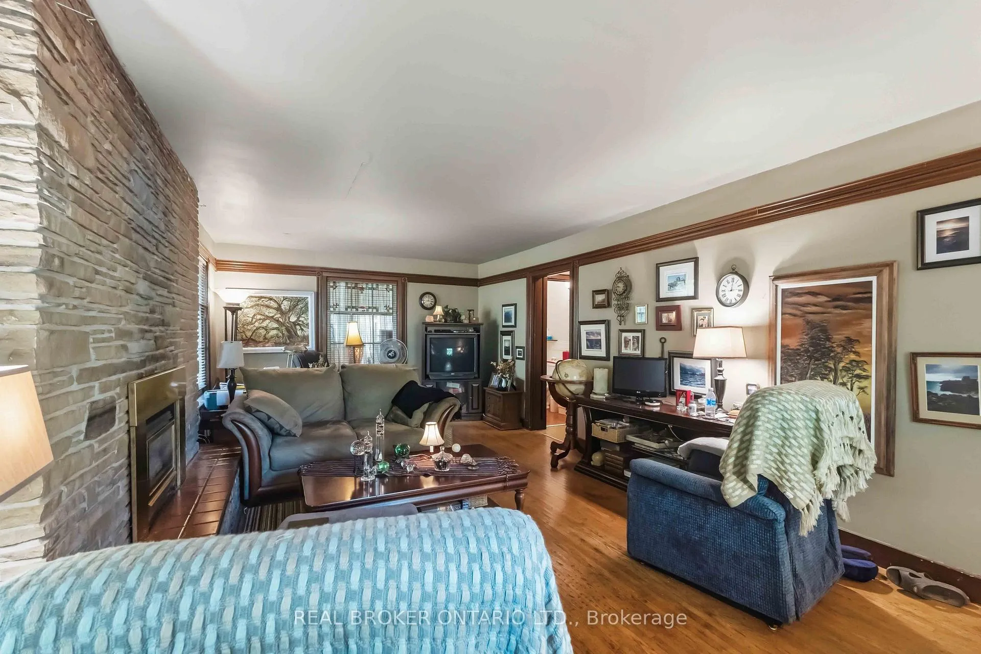 Photo 6 of 42 Price Avenue, Welland, Prince Charles — HOMEH