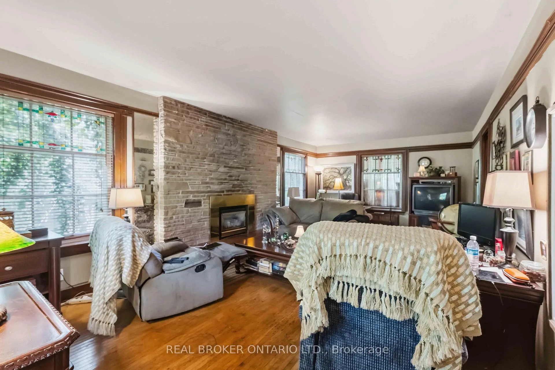 Photo 9 of 42 Price Avenue, Welland, Prince Charles — HOMEH