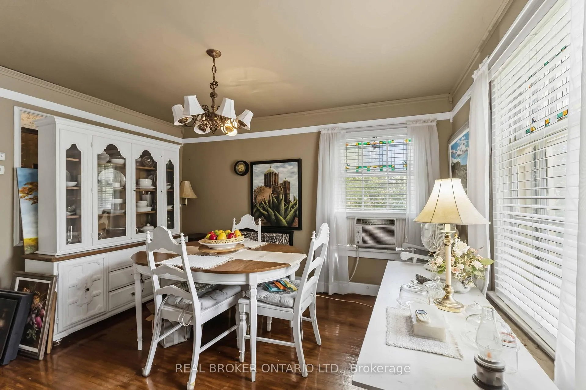 Photo 11 of 42 Price Avenue, Welland, Prince Charles — HOMEH