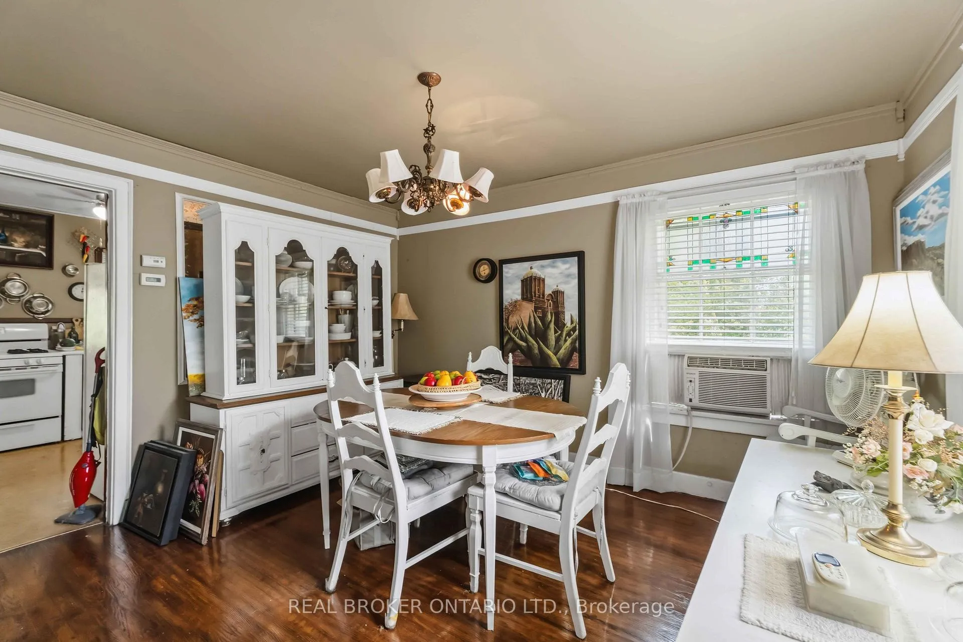 Photo 12 of 42 Price Avenue, Welland, Prince Charles — HOMEH