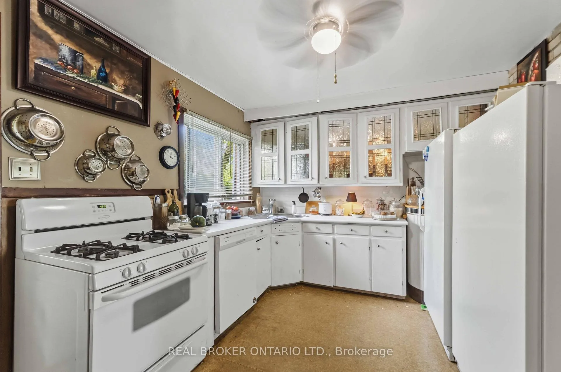Photo 14 of 42 Price Avenue, Welland, Prince Charles — HOMEH