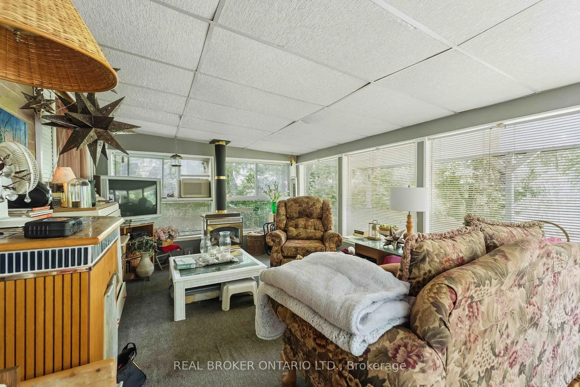 Photo 19 of 42 Price Avenue, Welland, Prince Charles — HOMEH