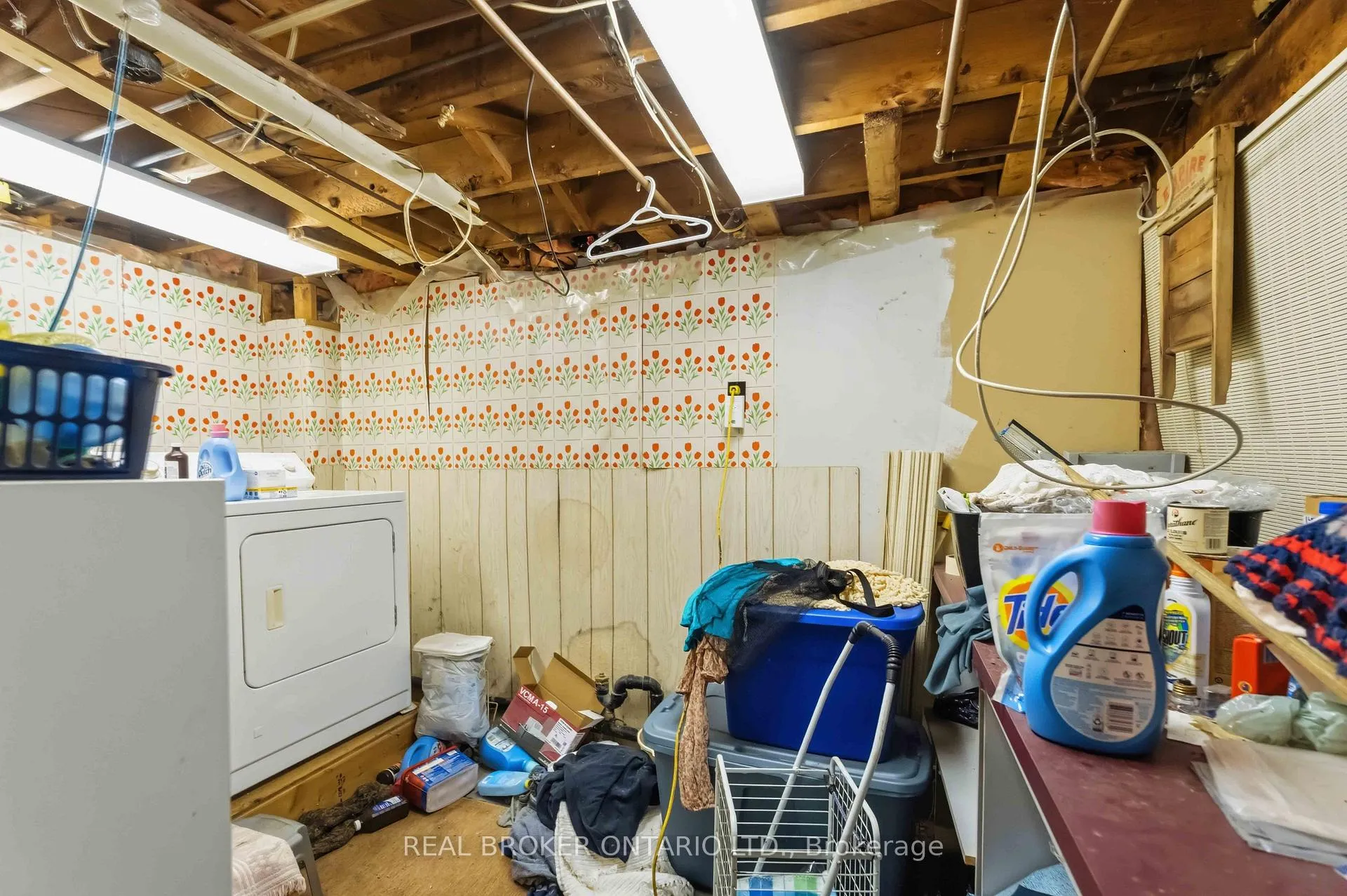 Photo 38 of 42 Price Avenue, Welland, Prince Charles — HOMEH