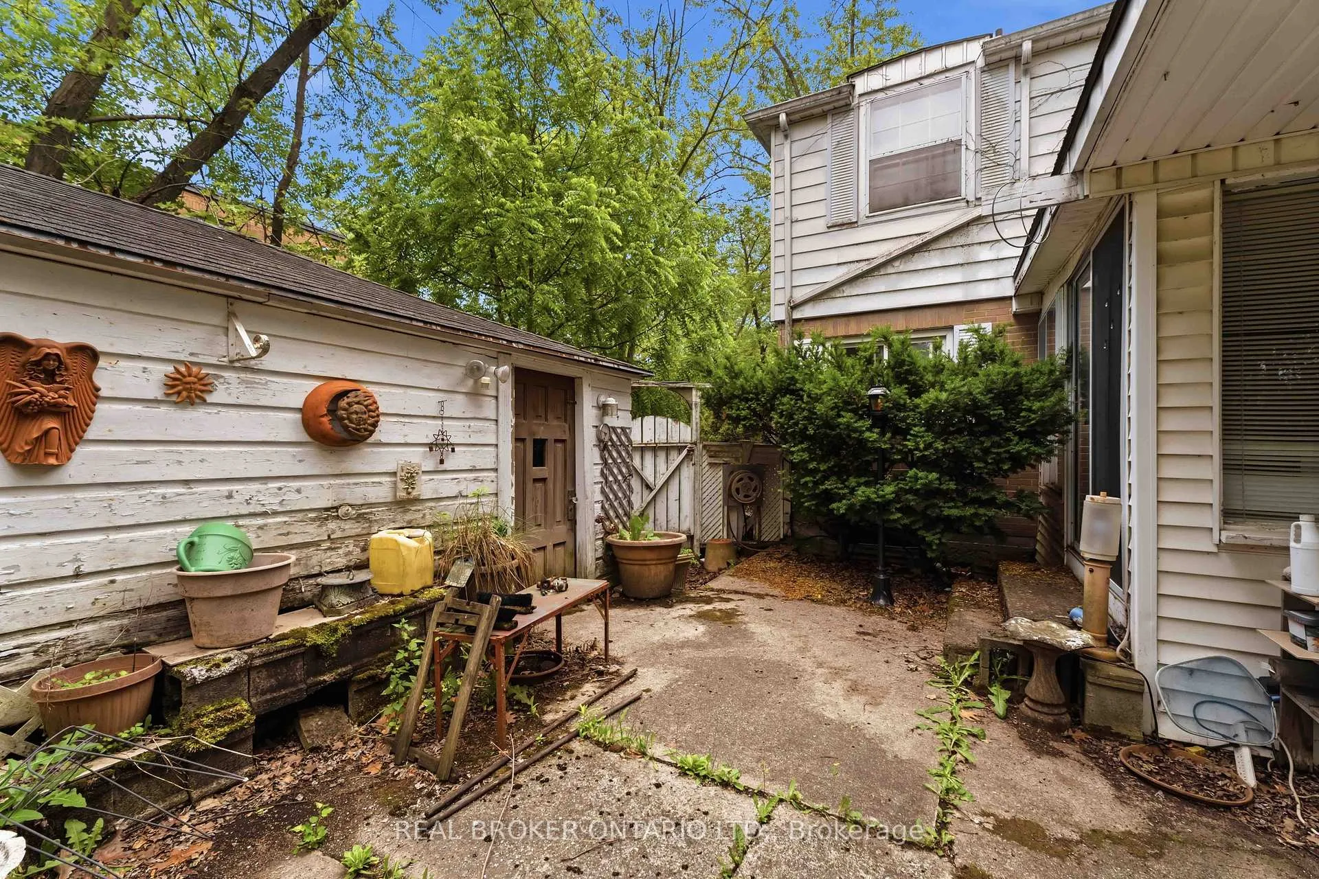 Photo 39 of 42 Price Avenue, Welland, Prince Charles — HOMEH