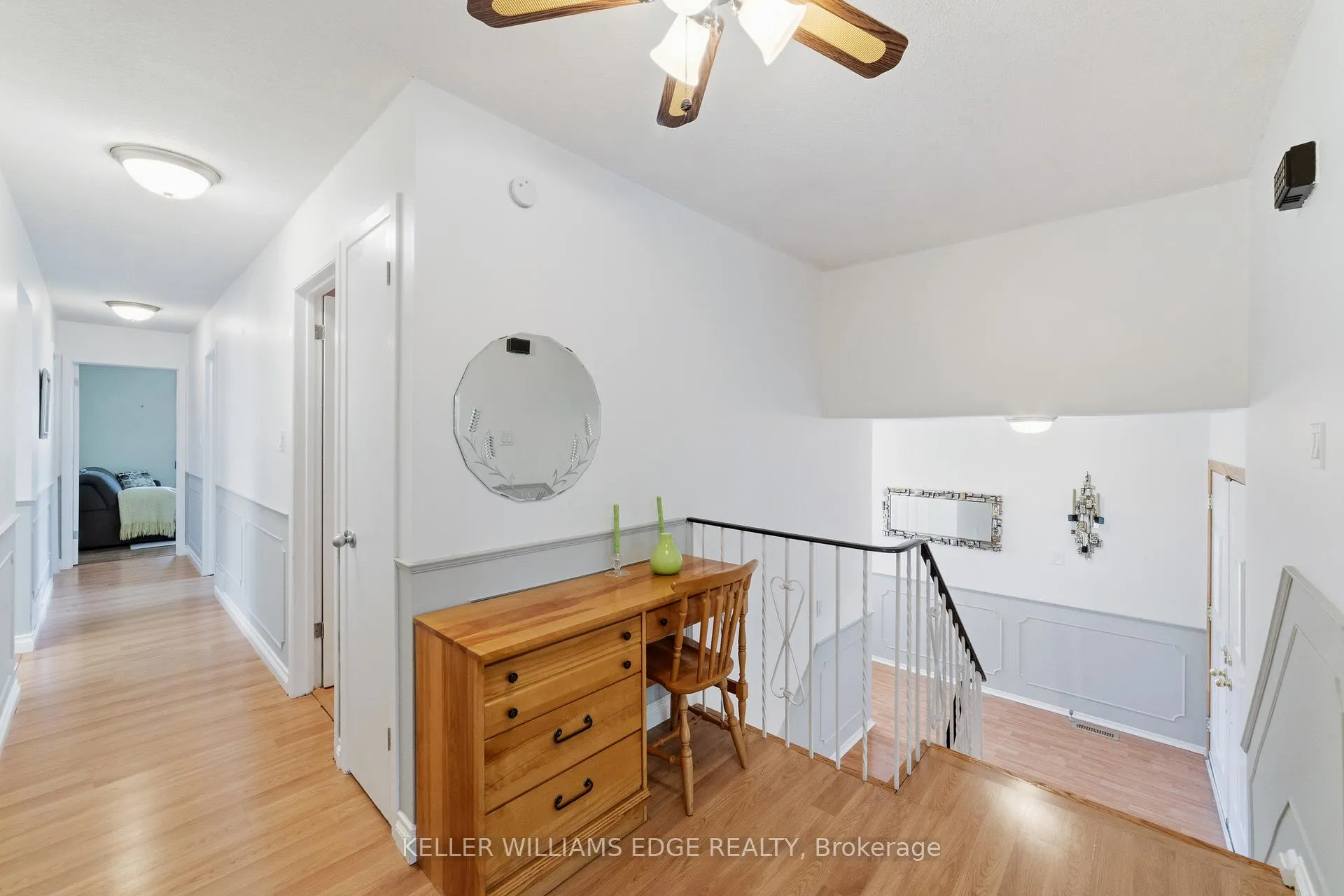 Photo 7 of 644 Lomond Crescent, Burlington, Shoreacres — HOMEH