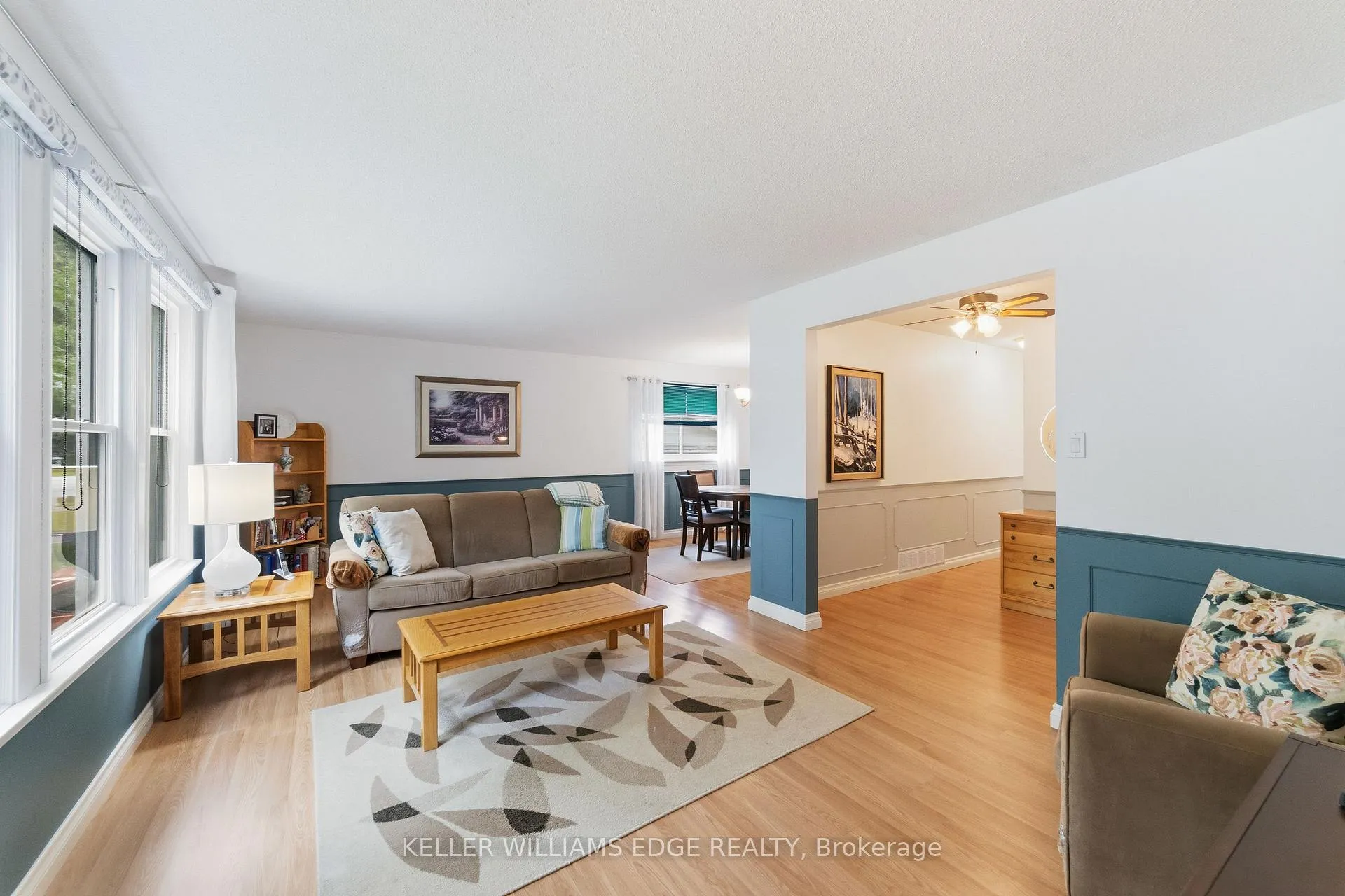 Photo 10 of 644 Lomond Crescent, Burlington, Shoreacres — HOMEH