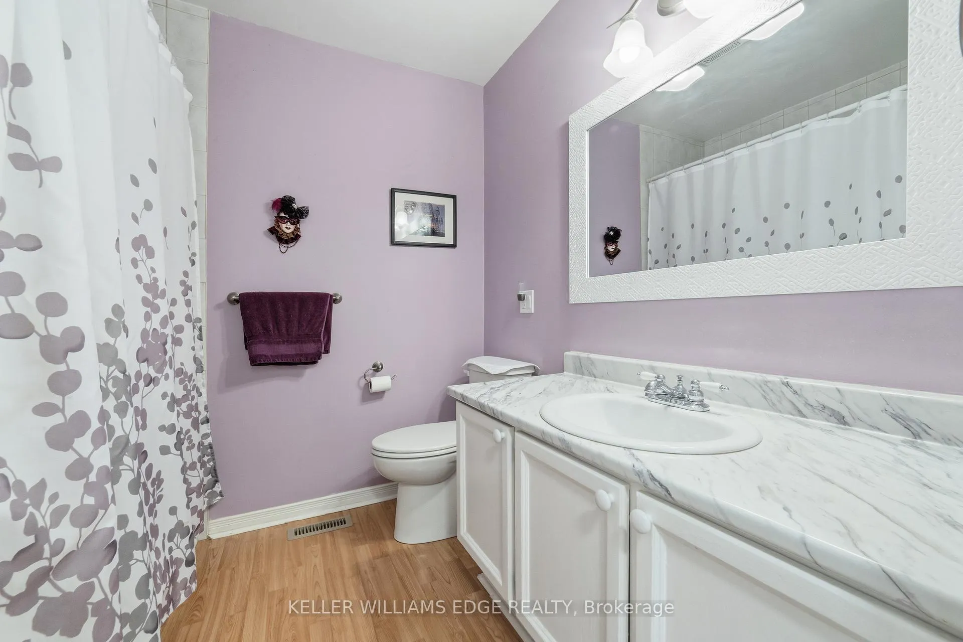 Photo 15 of 644 Lomond Crescent, Burlington, Shoreacres — HOMEH