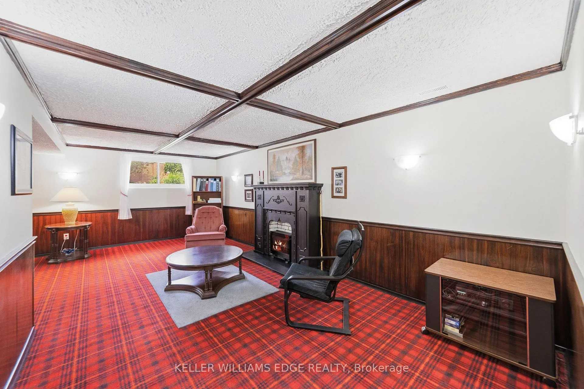 Photo 23 of 644 Lomond Crescent, Burlington, Shoreacres — HOMEH