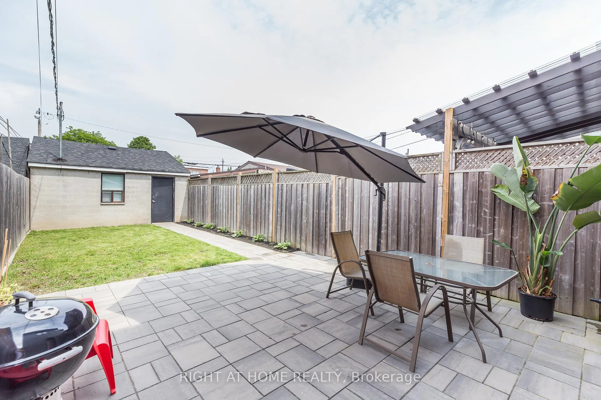 Photo 29 of 171 Gilbert Avenue, Toronto, Corso Italia-Davenport — HOMEH