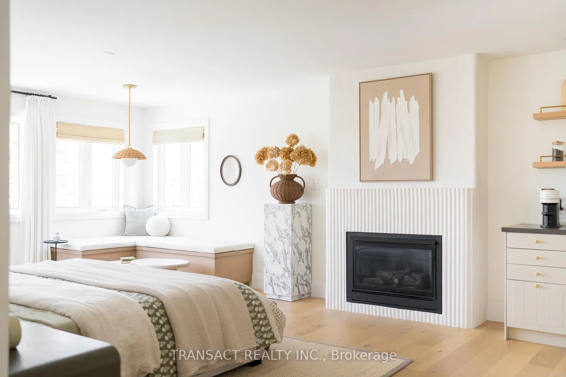 Photo 26 of 28 Alana Drive, Springwater, Centre Vespra — HOMEH