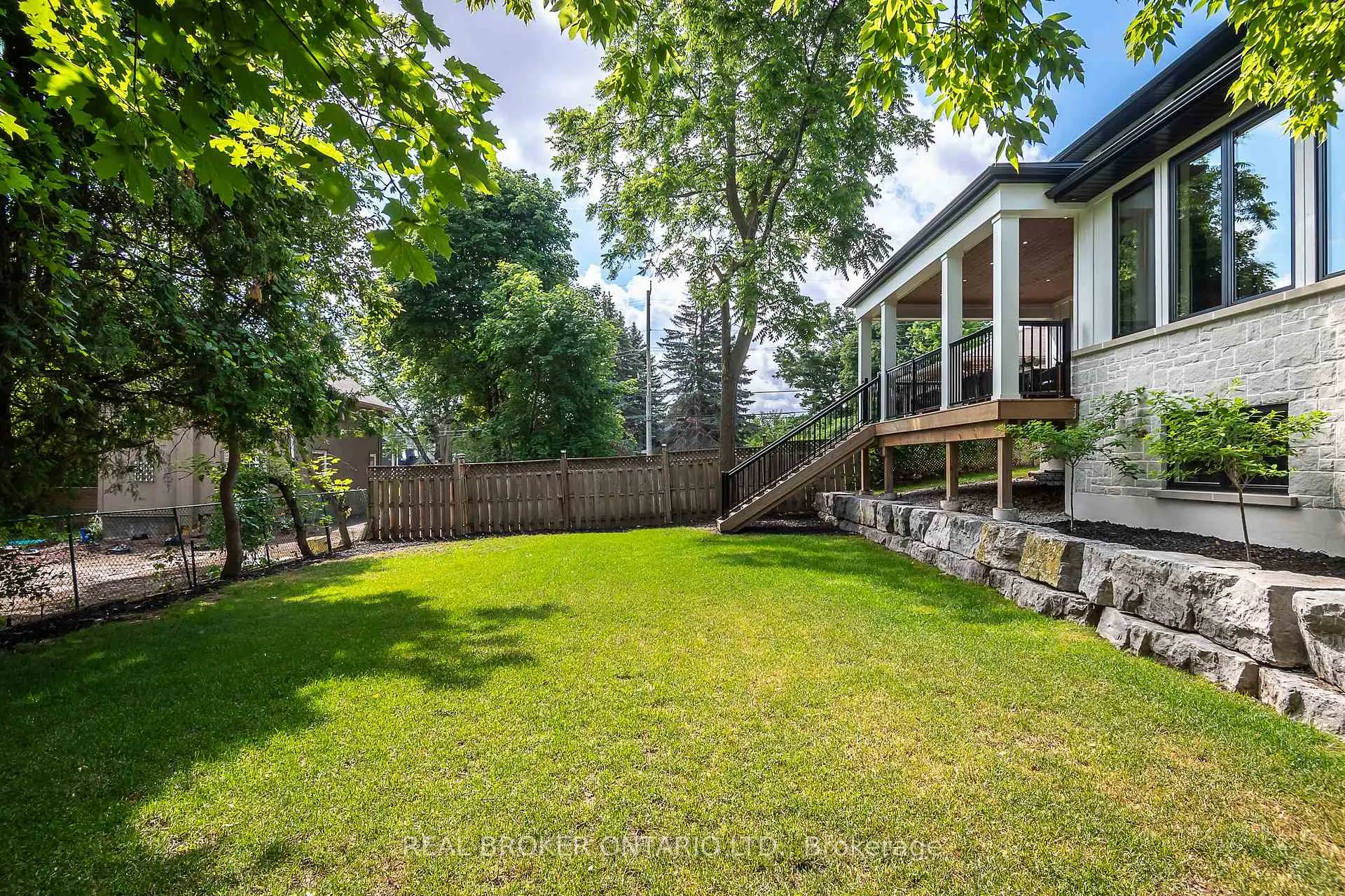Photo 48 of 5 Arletta Street, Halton Hills, Georgetown — HOMEH