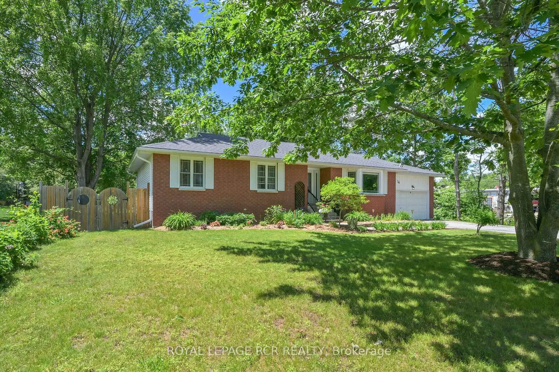 Photo 2 of 14 Clarendon Street, Clearview, New Lowell — HOMEH