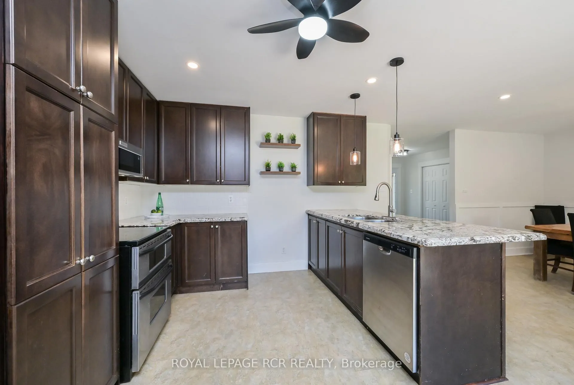 Photo 7 of 14 Clarendon Street, Clearview, New Lowell — HOMEH