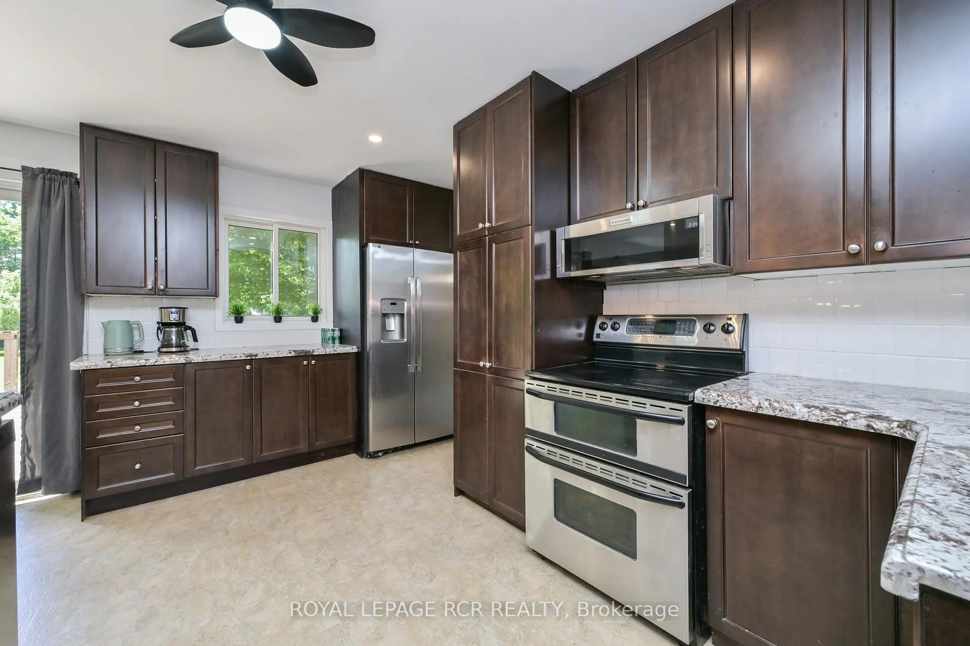 Photo 8 of 14 Clarendon Street, Clearview, New Lowell — HOMEH
