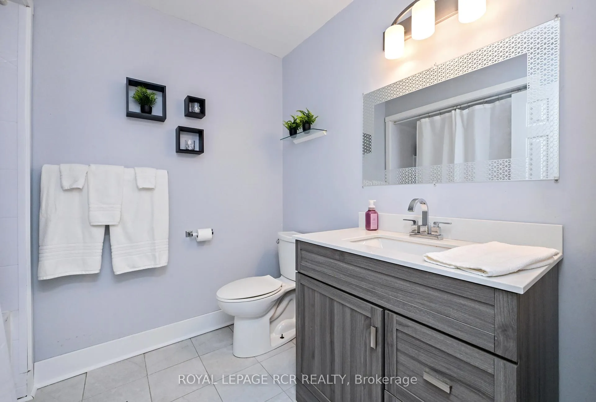 Photo 19 of 14 Clarendon Street, Clearview, New Lowell — HOMEH