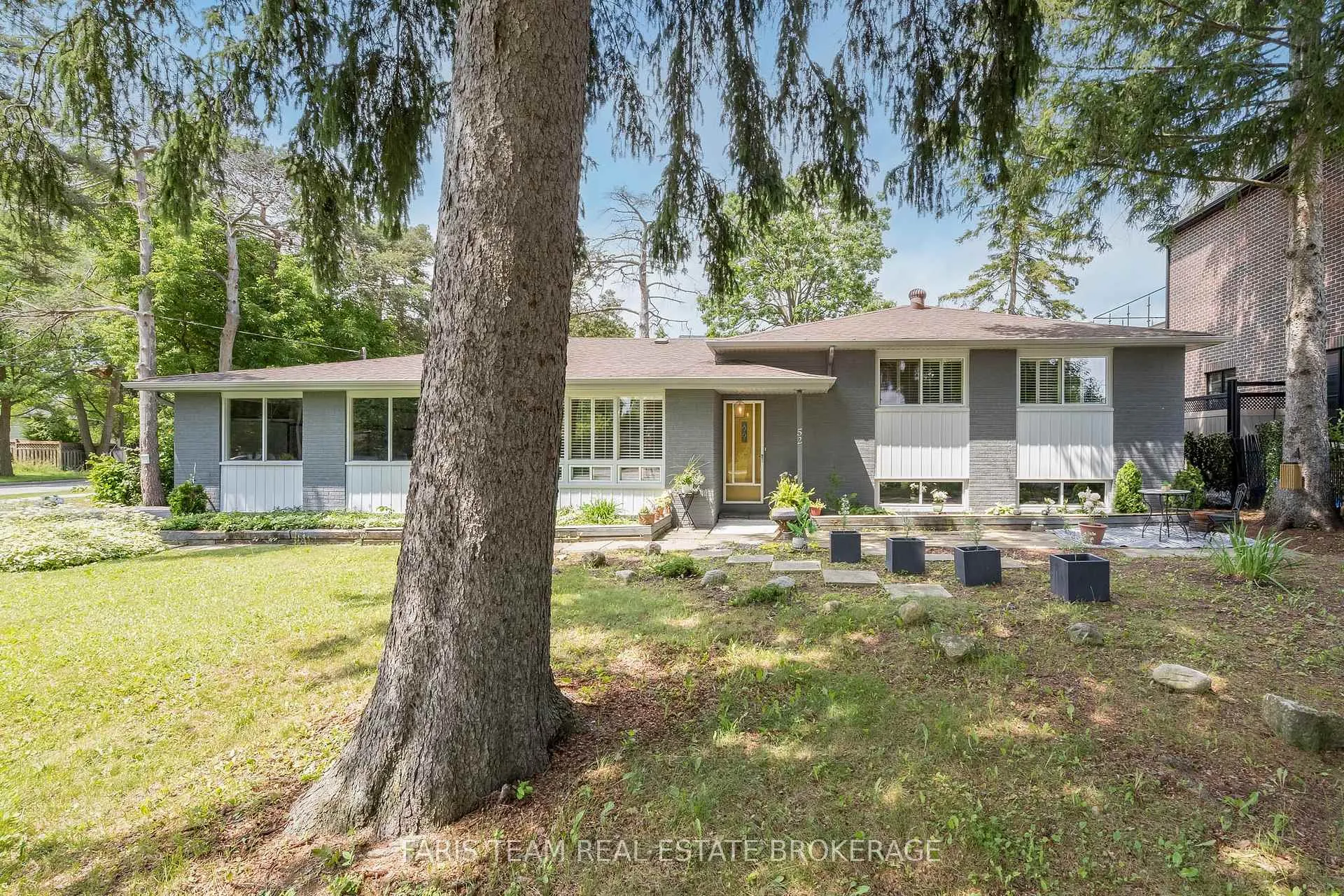Photo 2 of 52 May Avenue, Richmond Hill, North Richvale — HOMEH