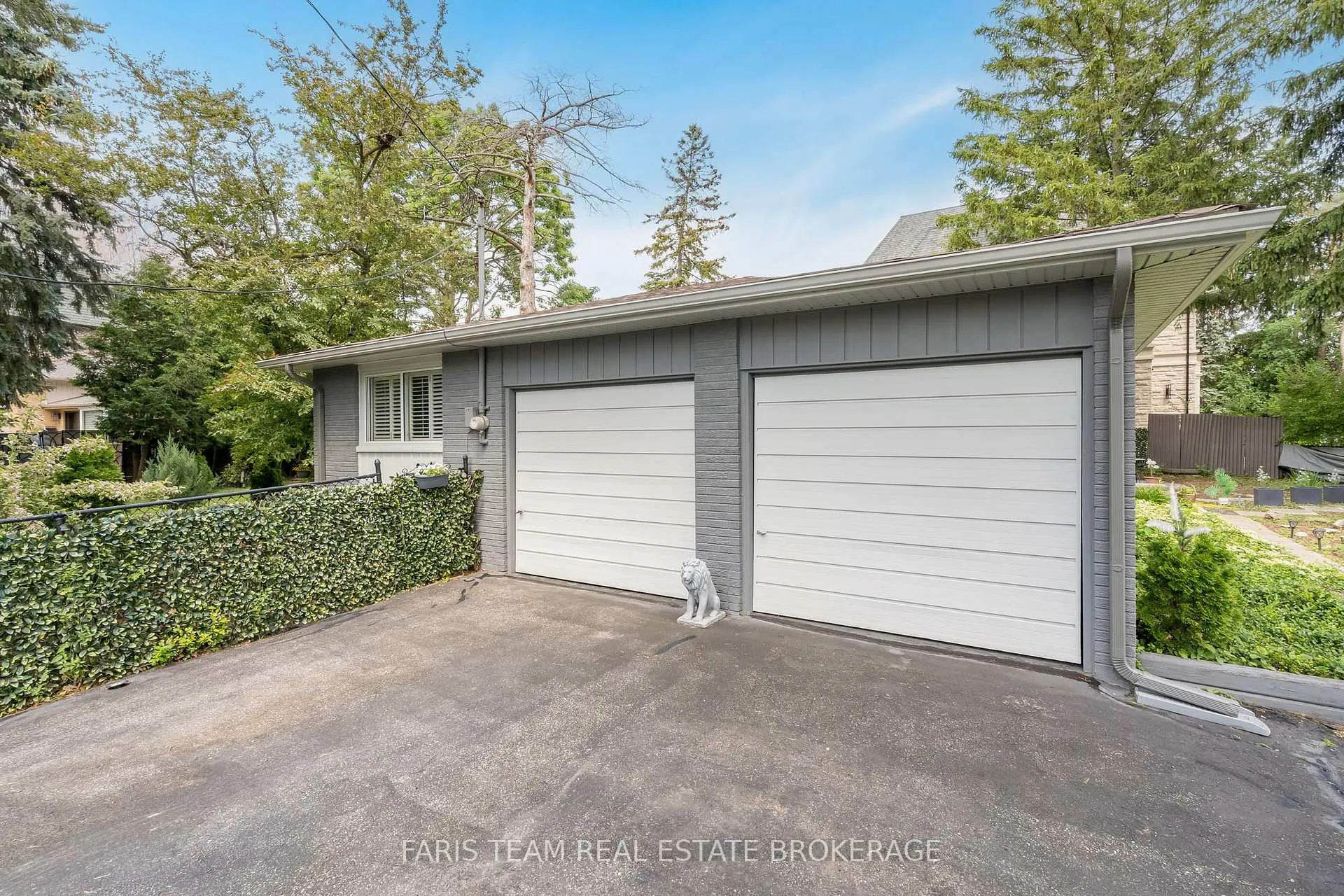 Photo 3 of 52 May Avenue, Richmond Hill, North Richvale — HOMEH