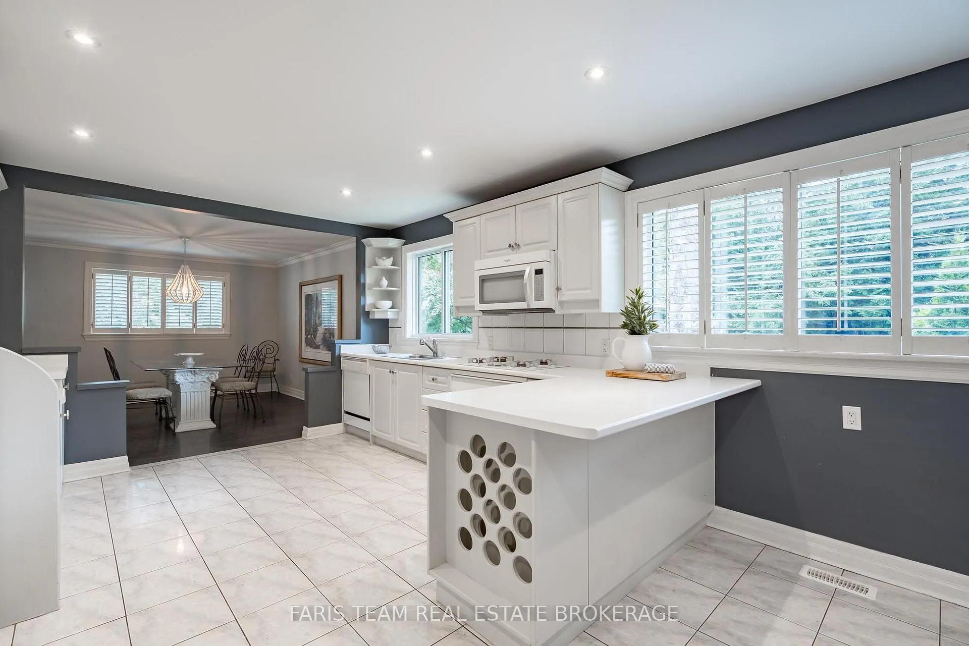 Photo 5 of 52 May Avenue, Richmond Hill, North Richvale — HOMEH