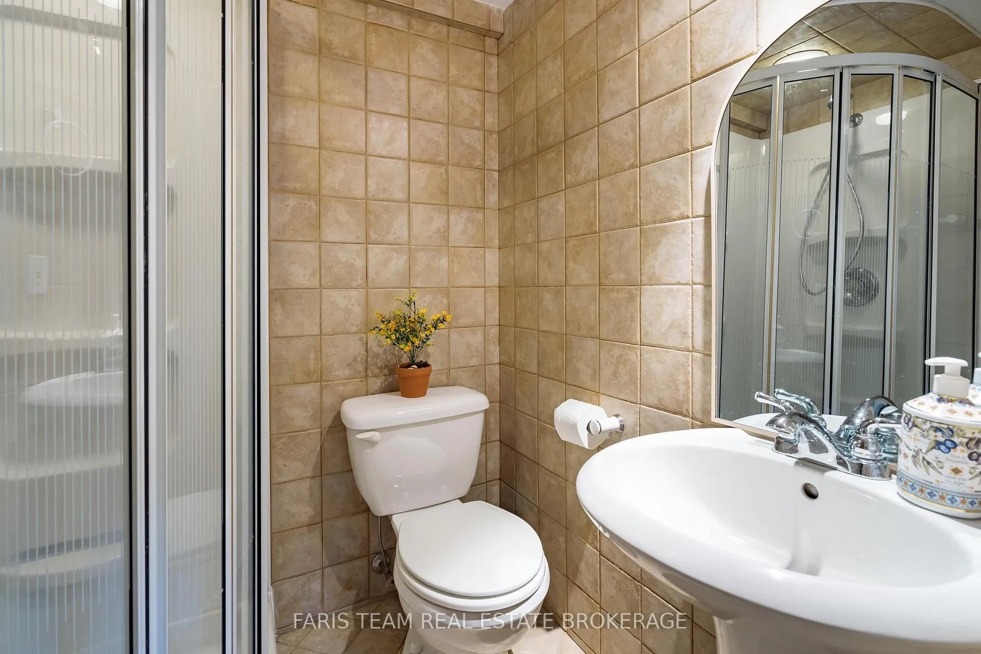 Photo 27 of 52 May Avenue, Richmond Hill, North Richvale — HOMEH