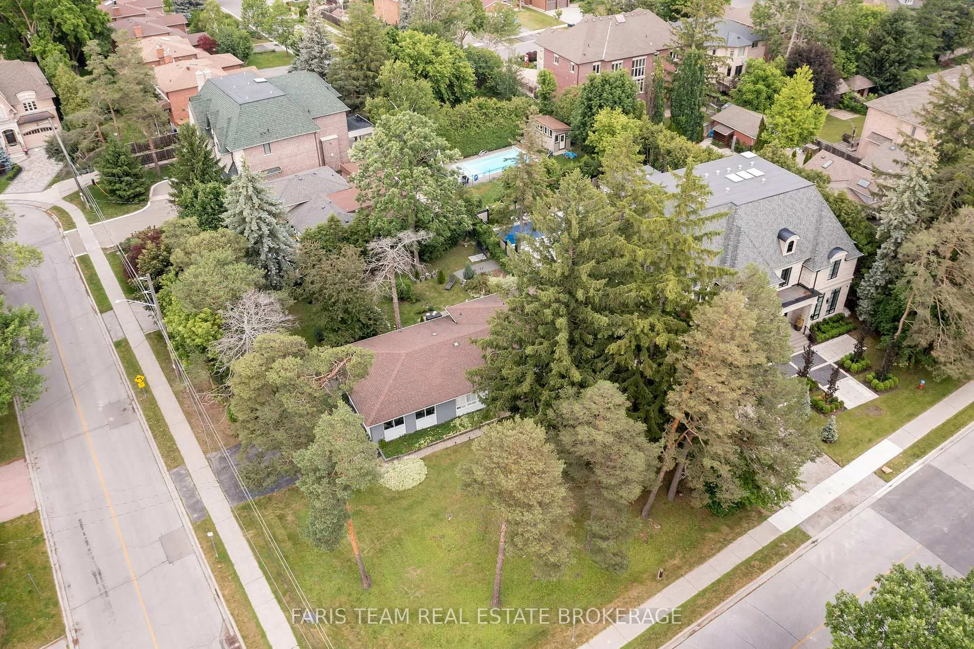 Photo 37 of 52 May Avenue, Richmond Hill, North Richvale — HOMEH