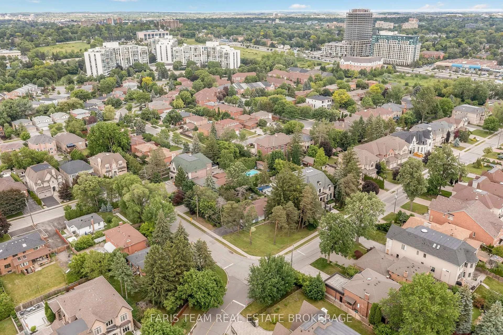 Photo 38 of 52 May Avenue, Richmond Hill, North Richvale — HOMEH