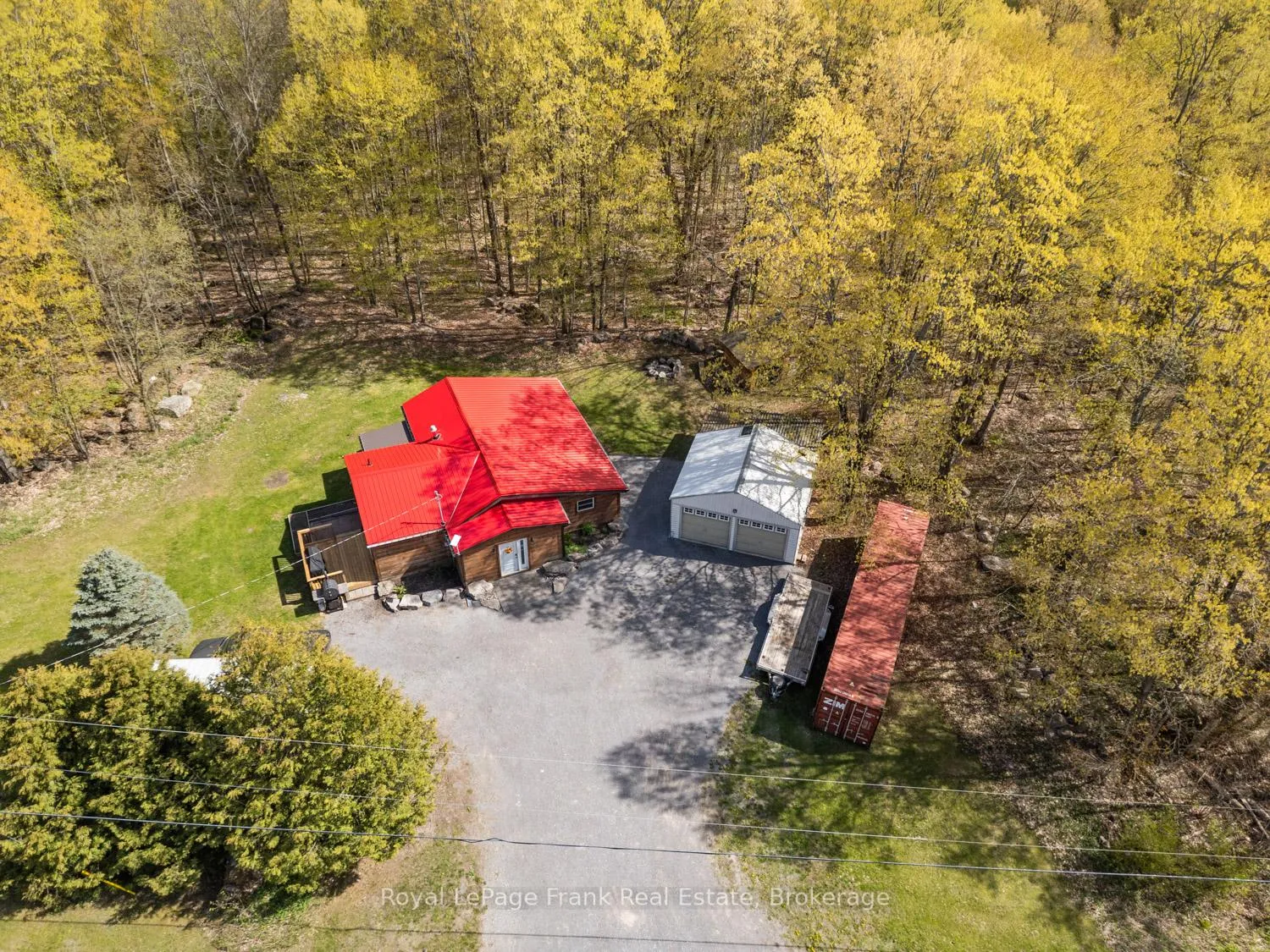 Front of 340 Quin-Mo-Lac Road