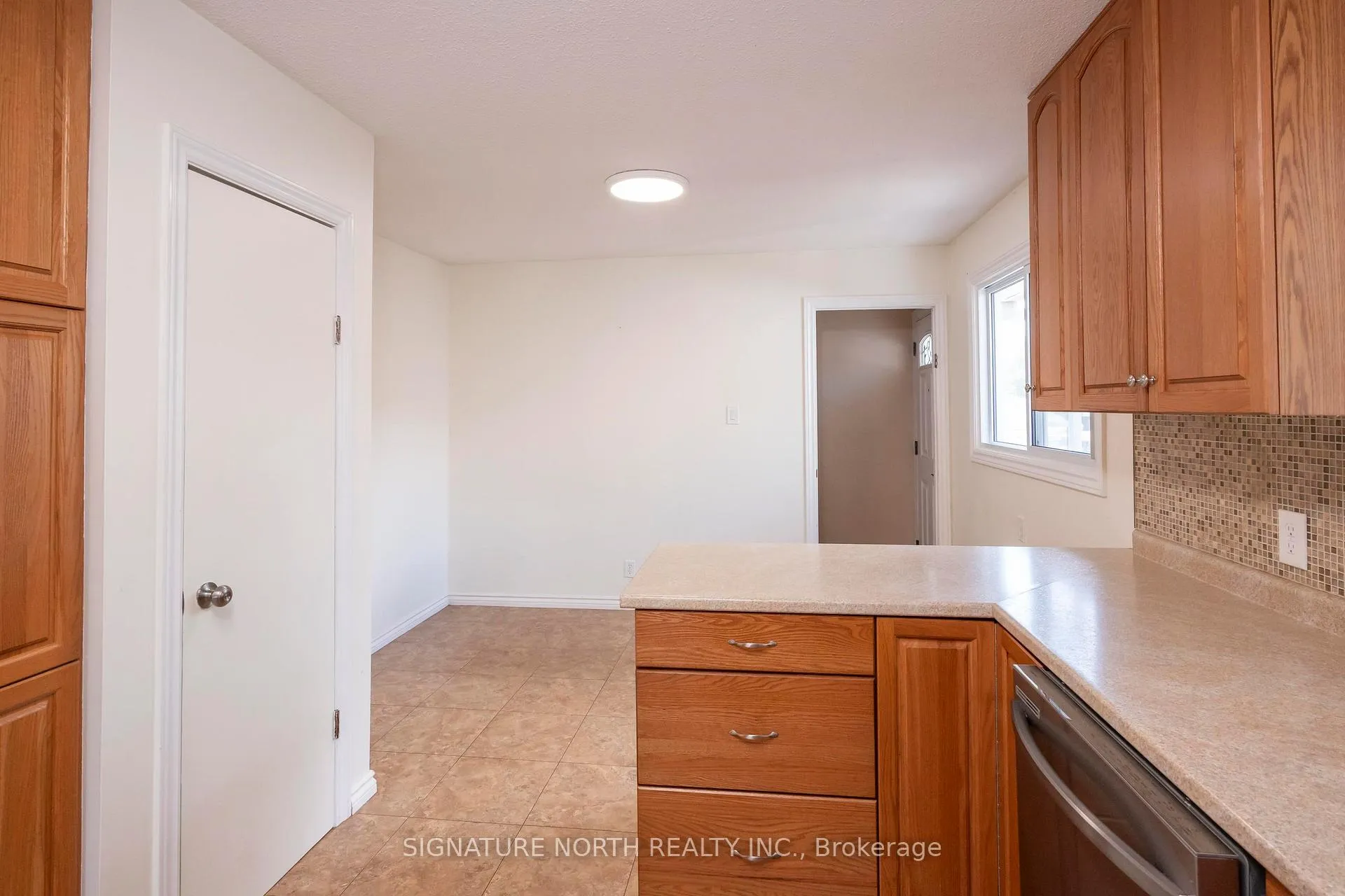 Photo 29 of 189 Evans Street, Thunder Bay, River Terrace — HOMEH
