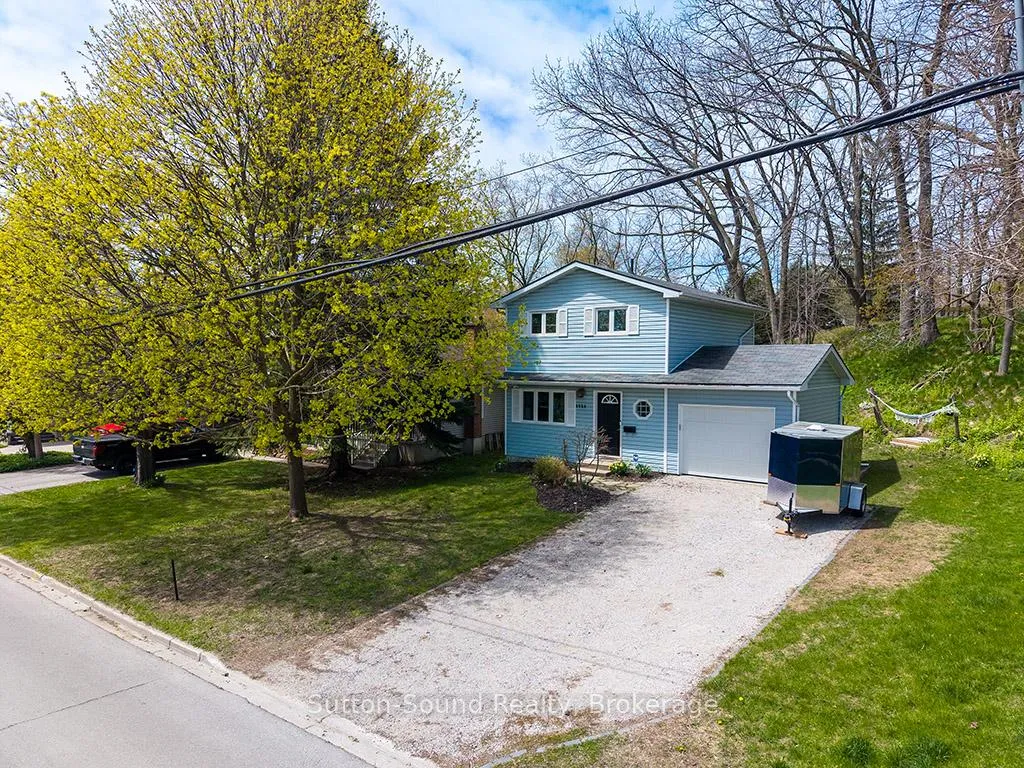Front of 2326 4th Avenue W